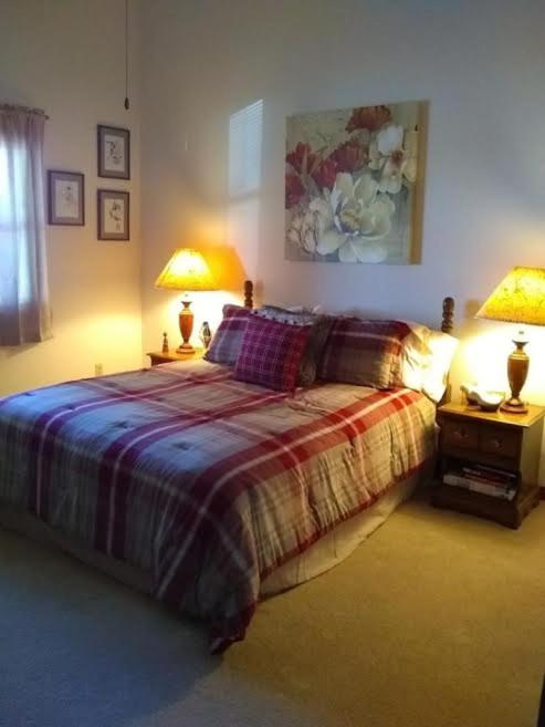 Outstanding Views! Golf, Mountains, Fireplace
