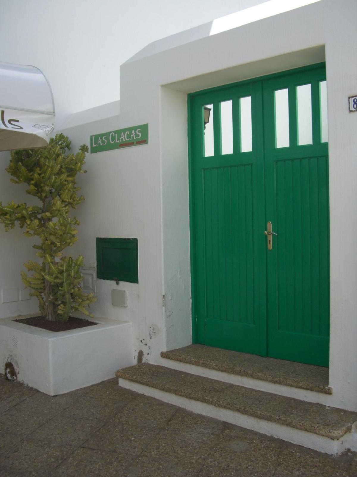 Apartamentos Las Clacas view 3