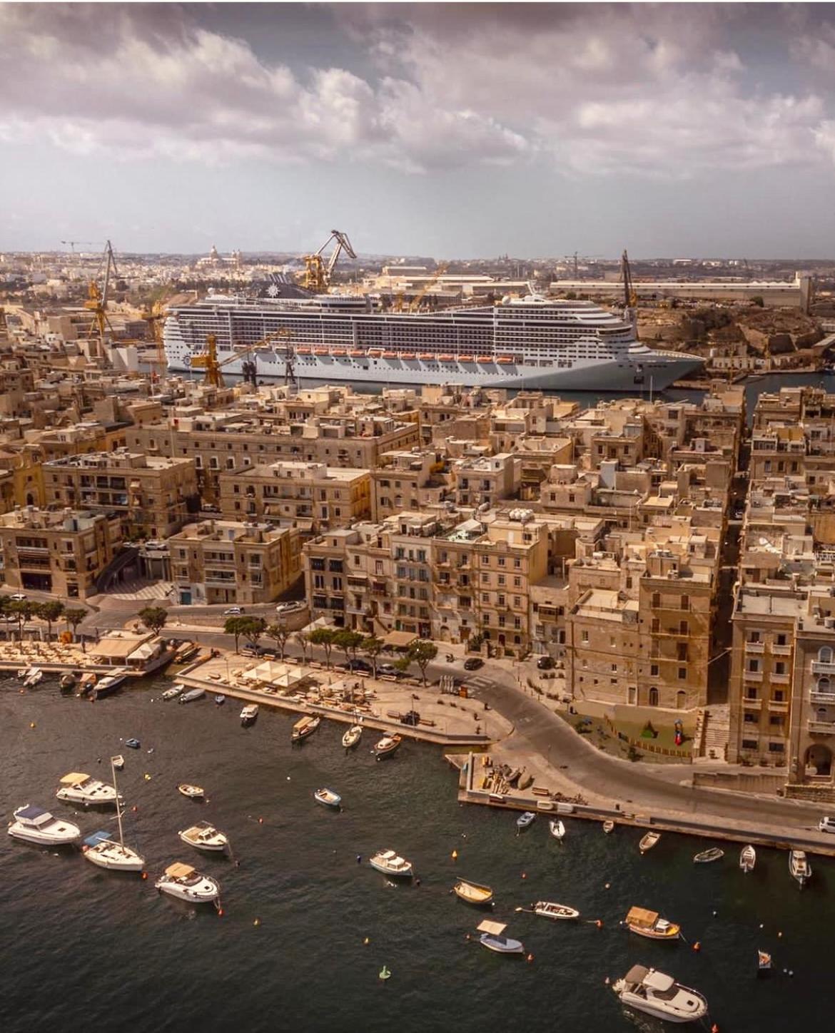 New & unique apartment - A 5 minutes ferry to capital city of Valletta view 5