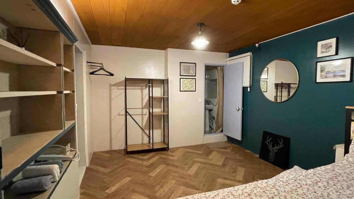 SISnBRO Guesthouse