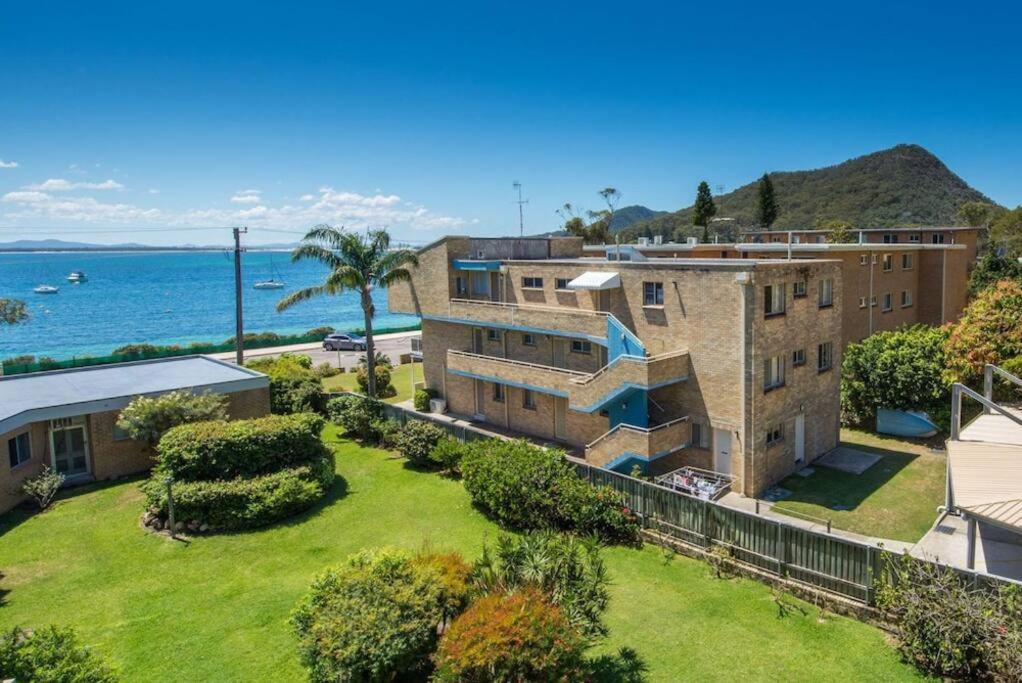 Sparkling water views over Shoal Bay beach