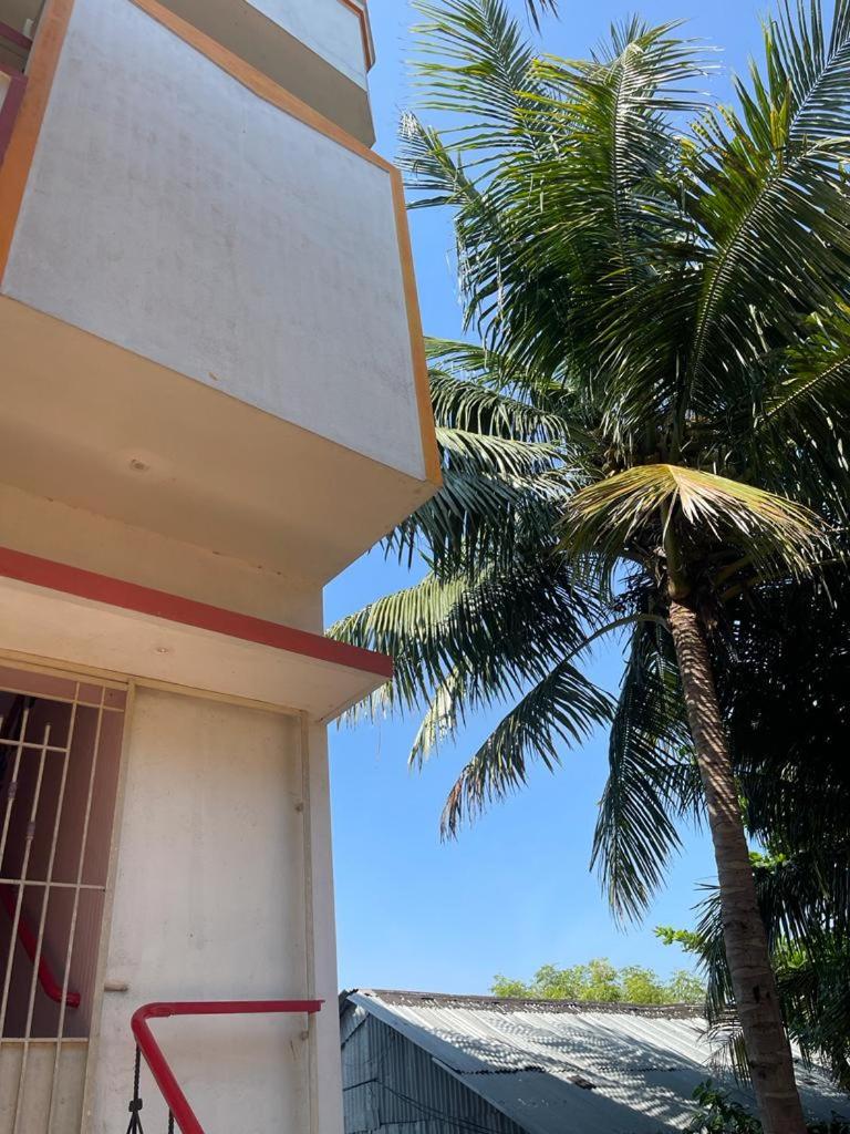 RIVER VIEW HOME STAY SERVICE APARTMENT
