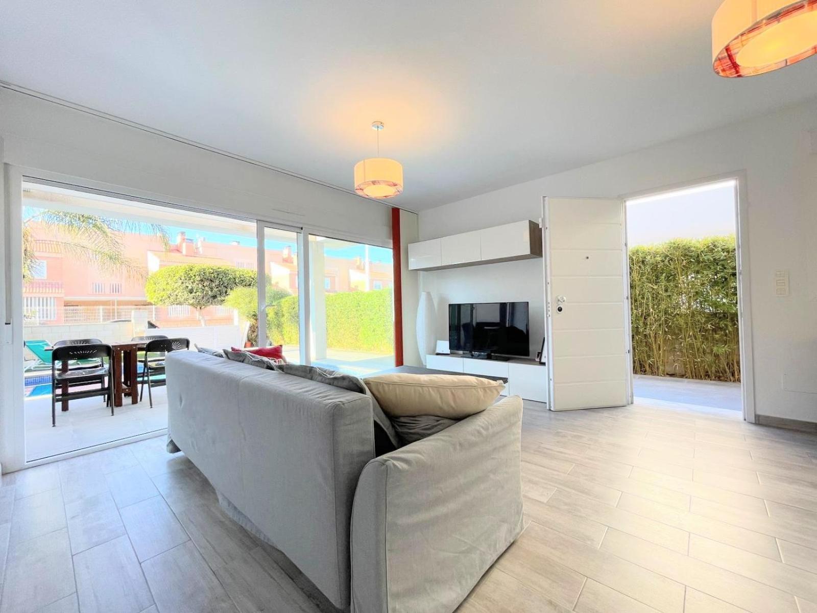 Villa Bambu Gran Alacant by Villas&You