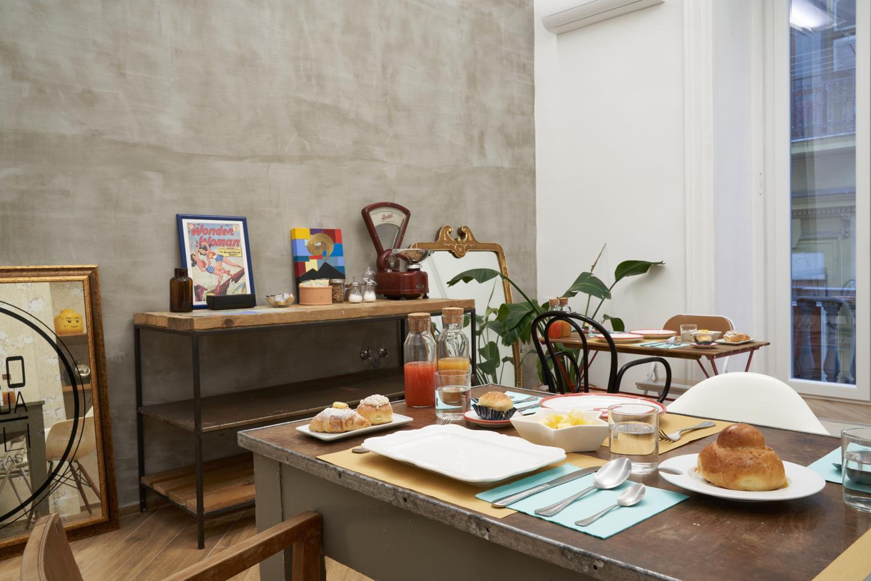 Palazzo Bevilacqua Napoli B&B