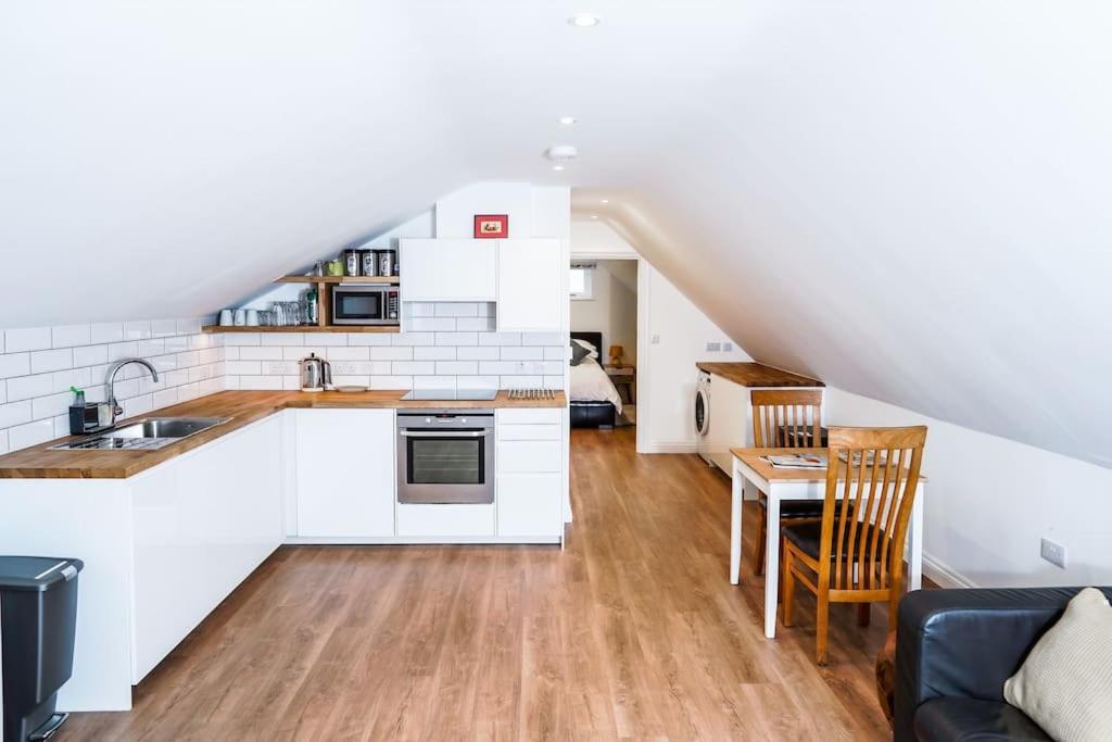 The Loft Apartment @ Lower Coombe Royal view 5
