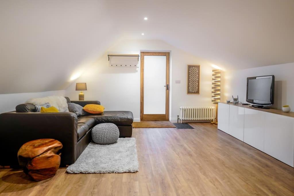 The Loft Apartment @ Lower Coombe Royal view 2
