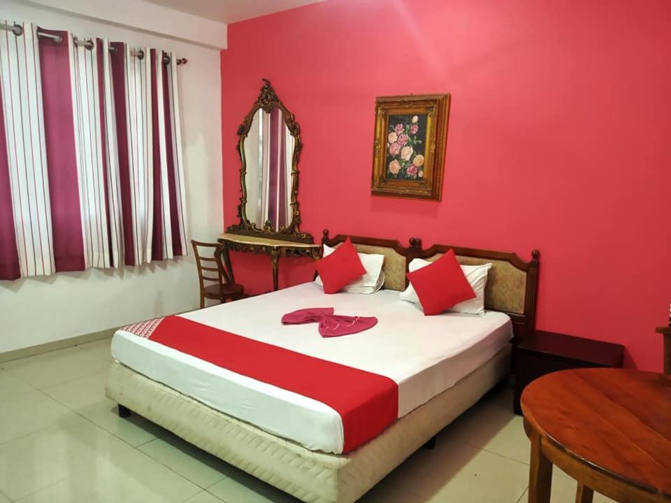 New Richmin Hotel view 4
