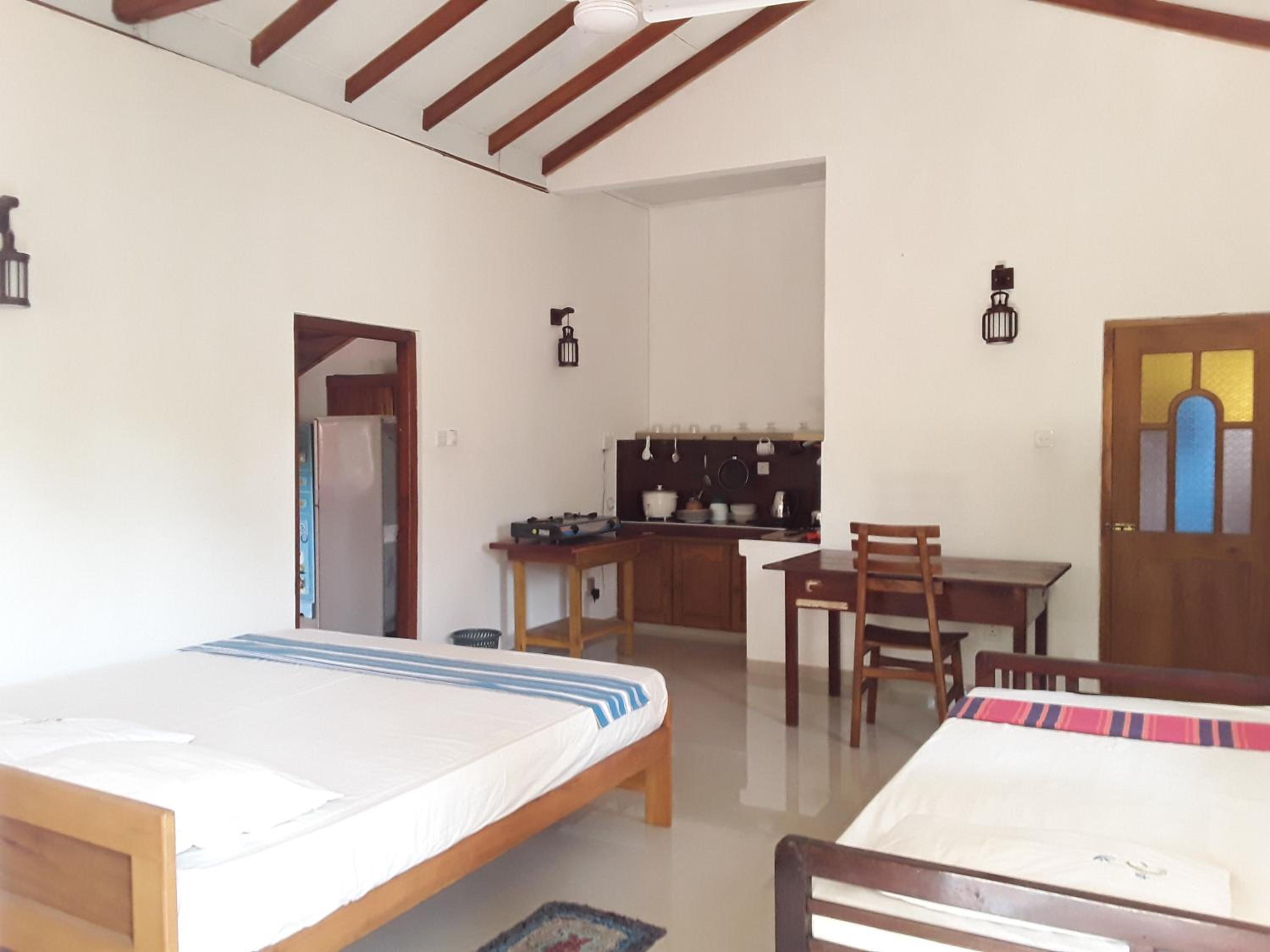 The Bamboo Leaf Apartment