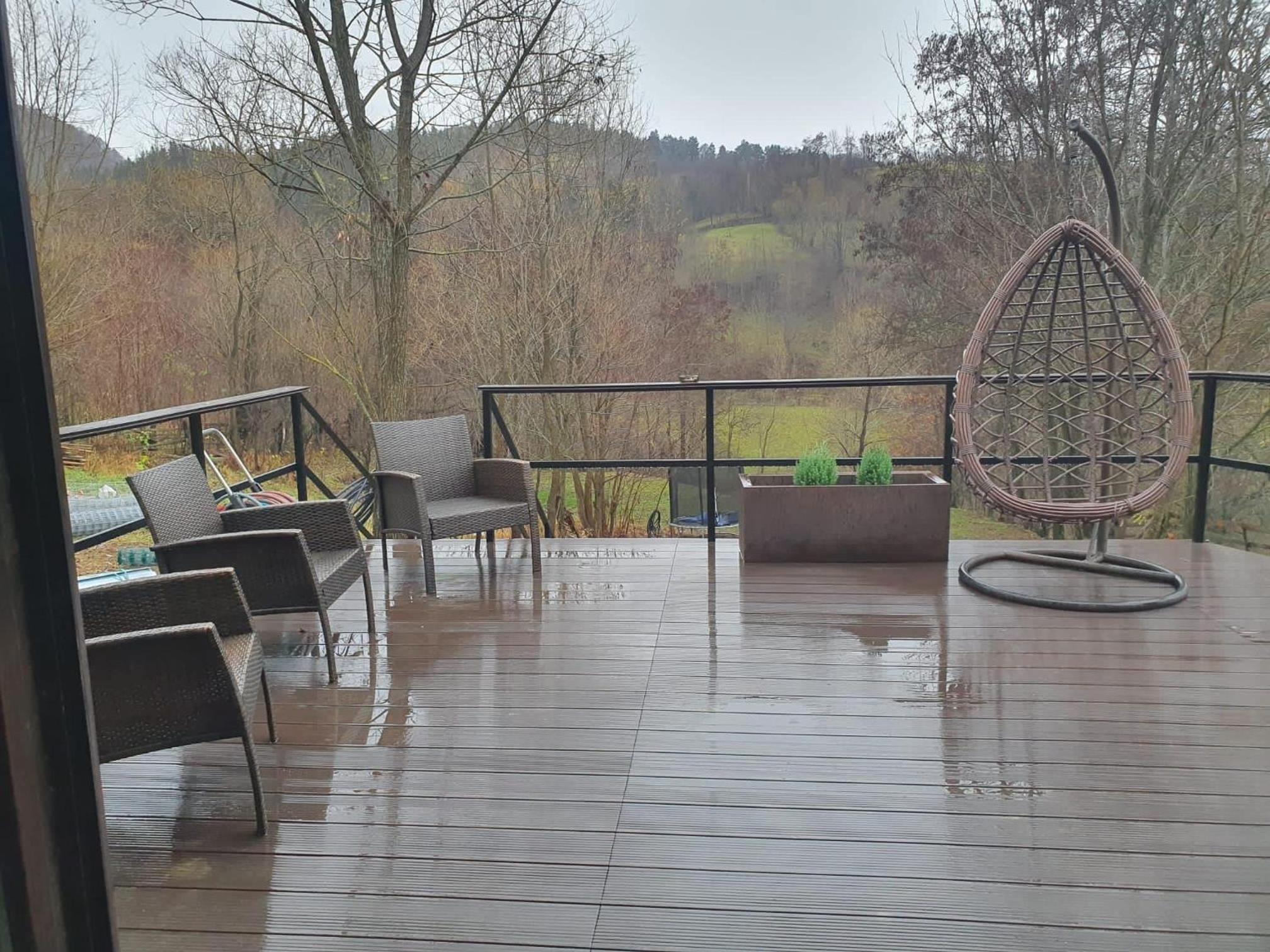 Forest House Doftana