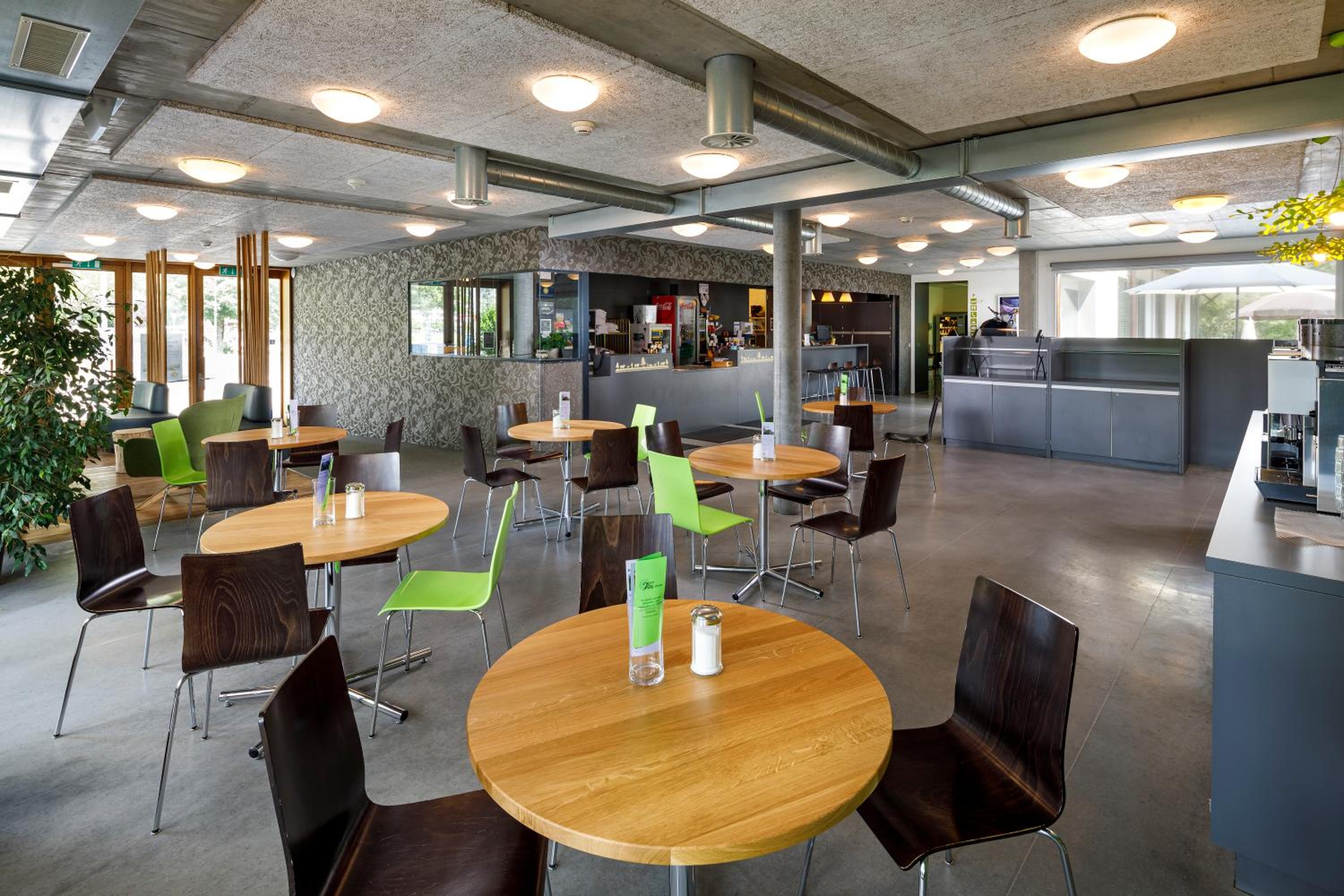 Backpackers Villa Sonnenhof - Hostel Interlaken