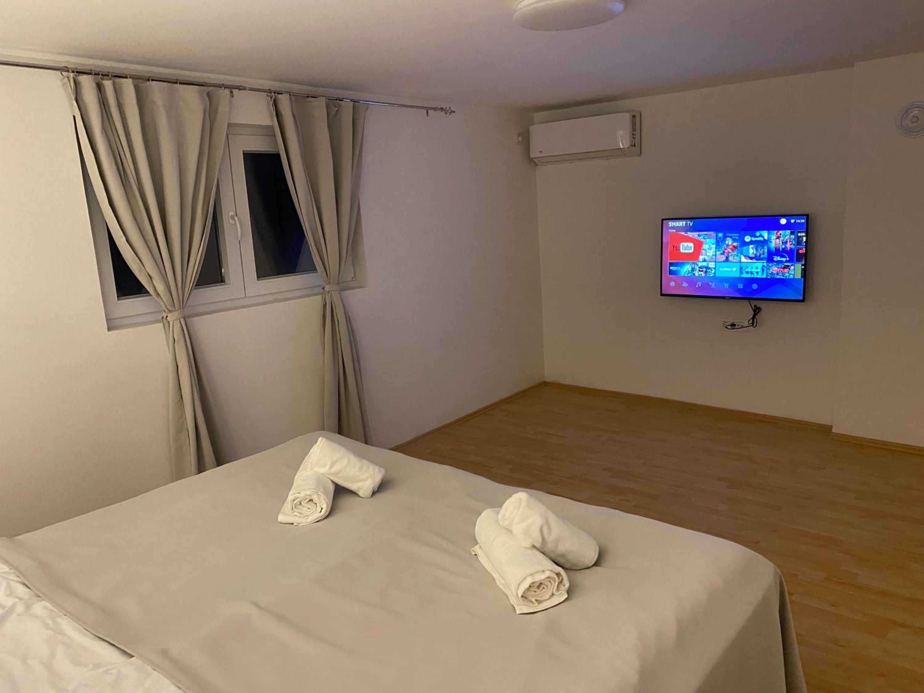 FIA House view 3