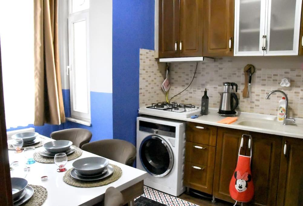 TAKSİM PERA House