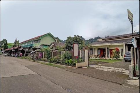 Adinda Homestay Lembang view 5