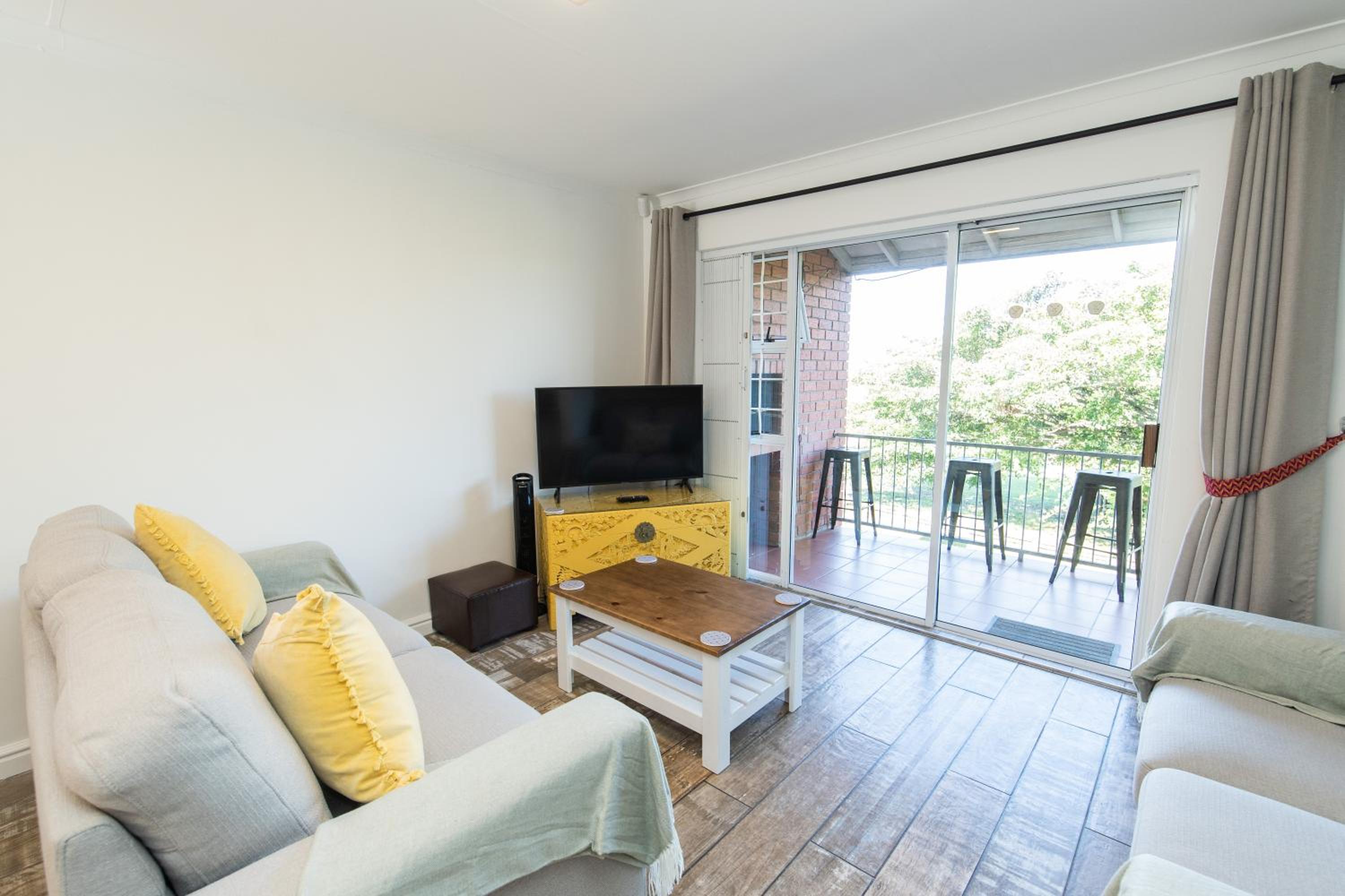 Harbour View - Gqeberha - Two bed apartment view 5