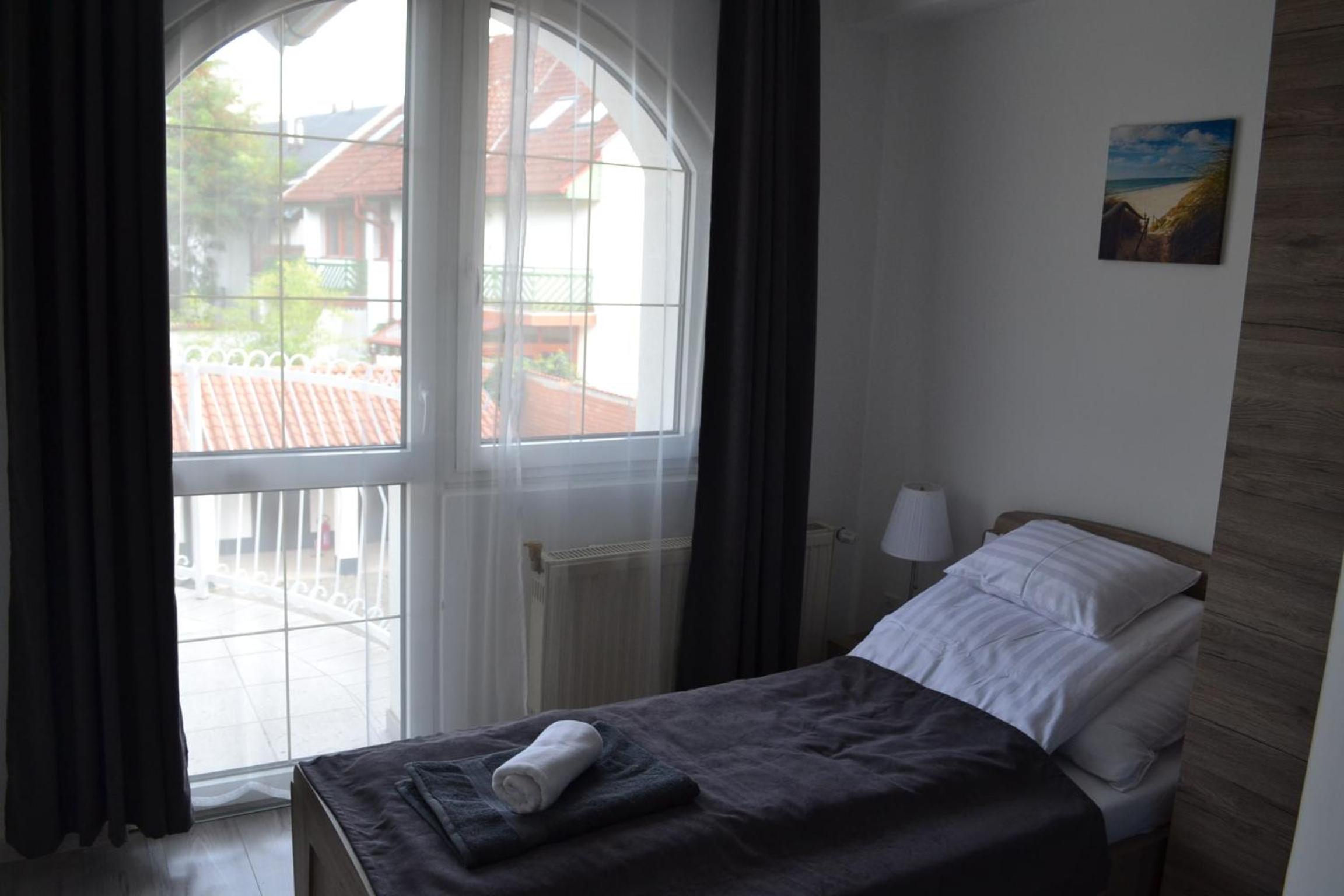 Főnix Design Rooms view 4