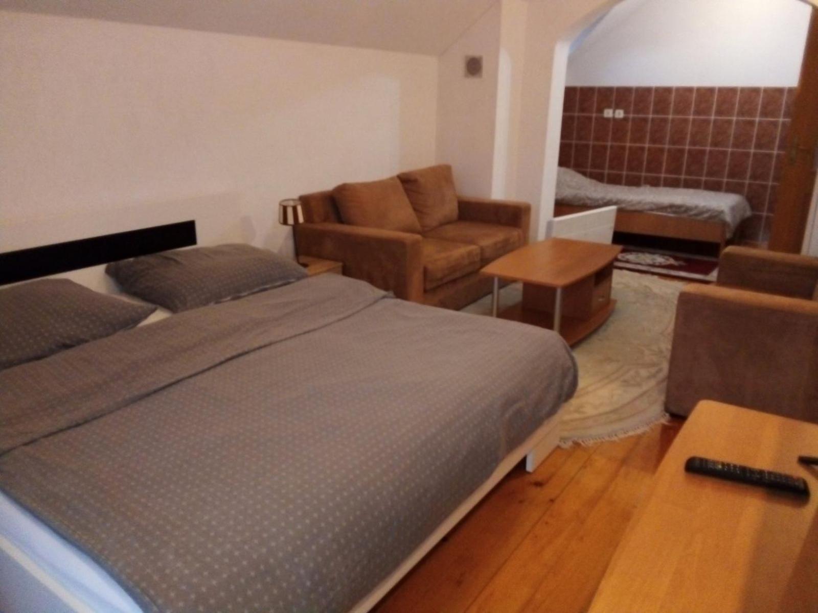Holiday House Afan