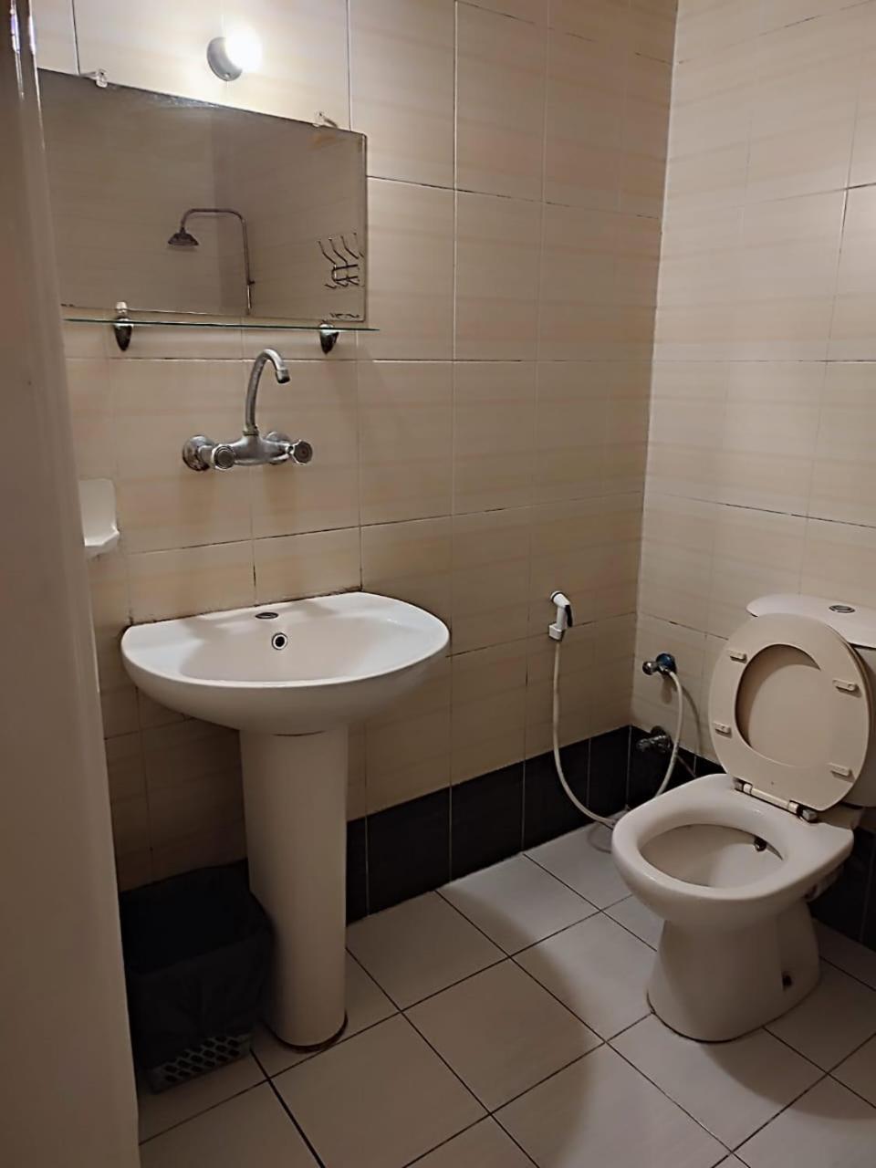Clement's House Hostel