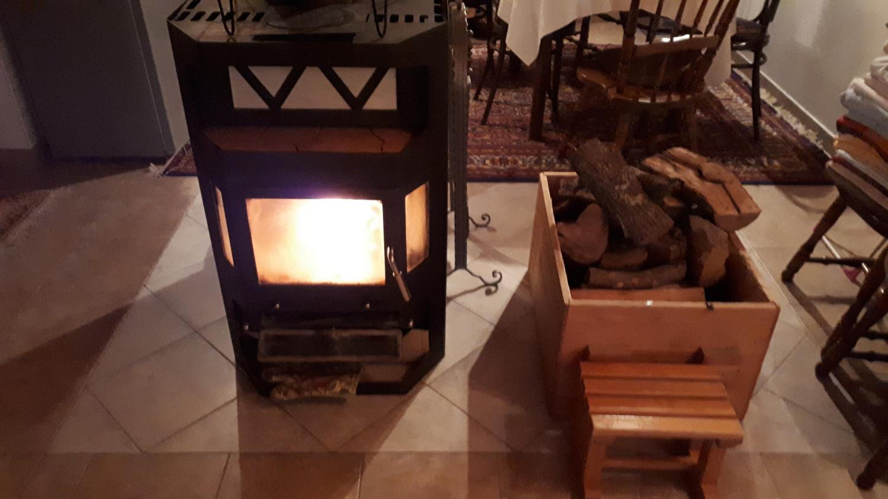 Kuća za odmor VITICA s vanjskim kaminom
