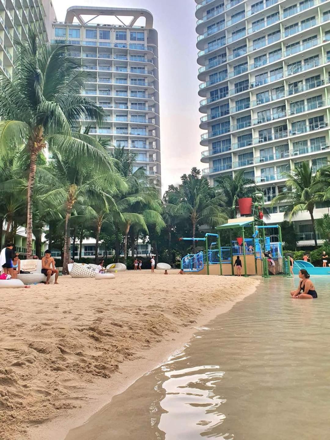 Azure Urban Resort Residences Staycation By RobbyP