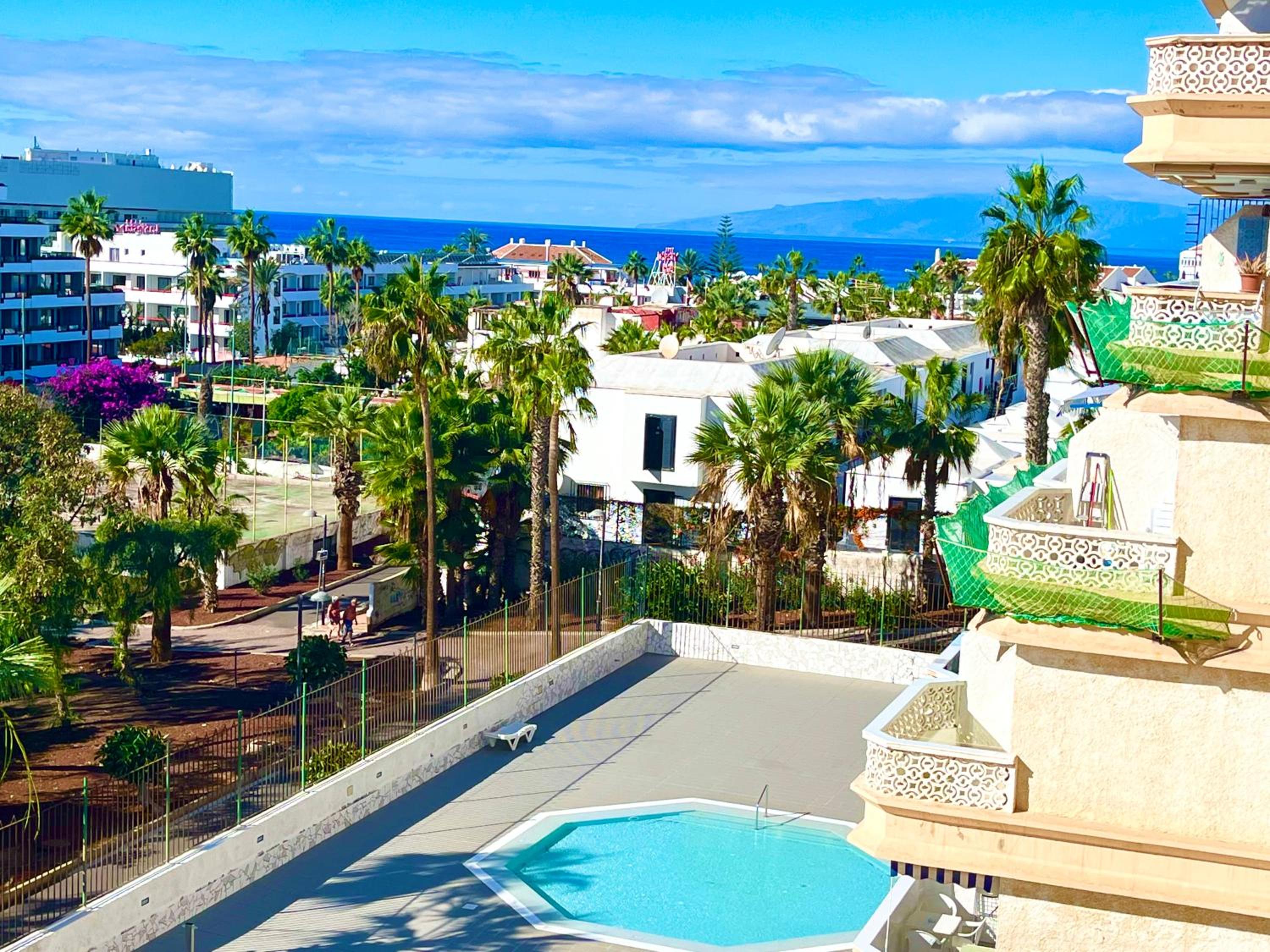 playa honda cozy apartament