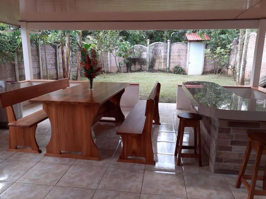 Tropical Bee Garden Holiday Houses