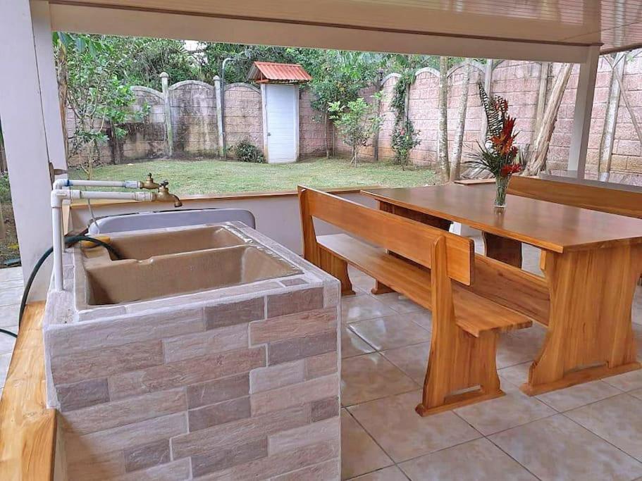 Tropical Bee Garden Holiday Houses