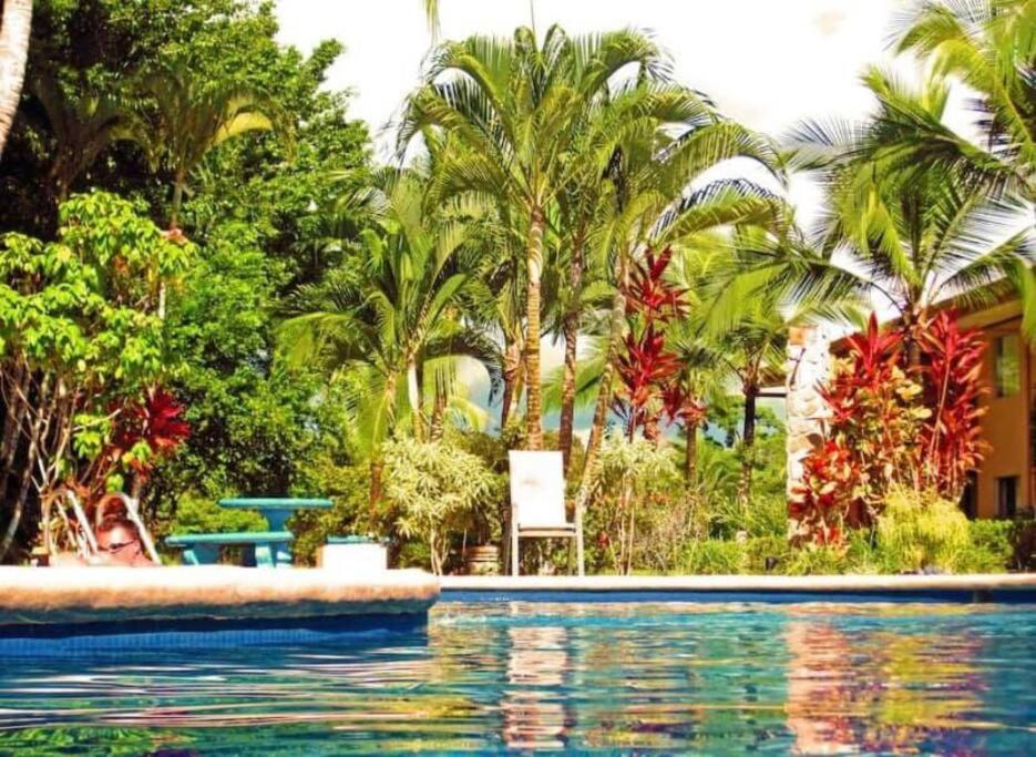 Lovely Condo closed to Manuel Antonio beach view 3