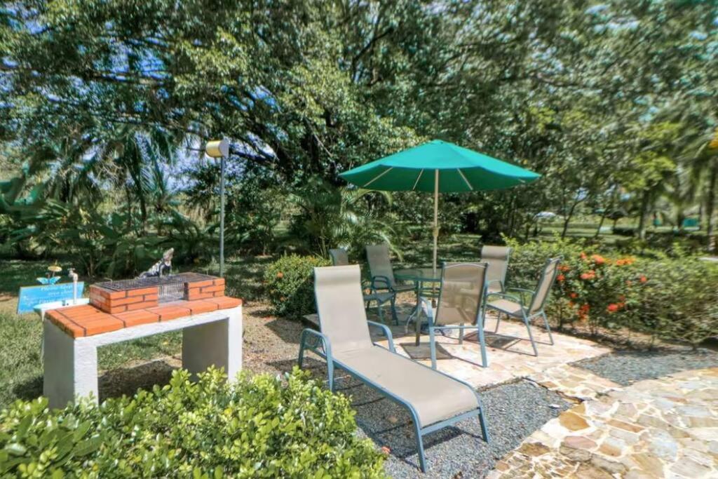 Lovely Condo closed to Manuel Antonio beach view 5