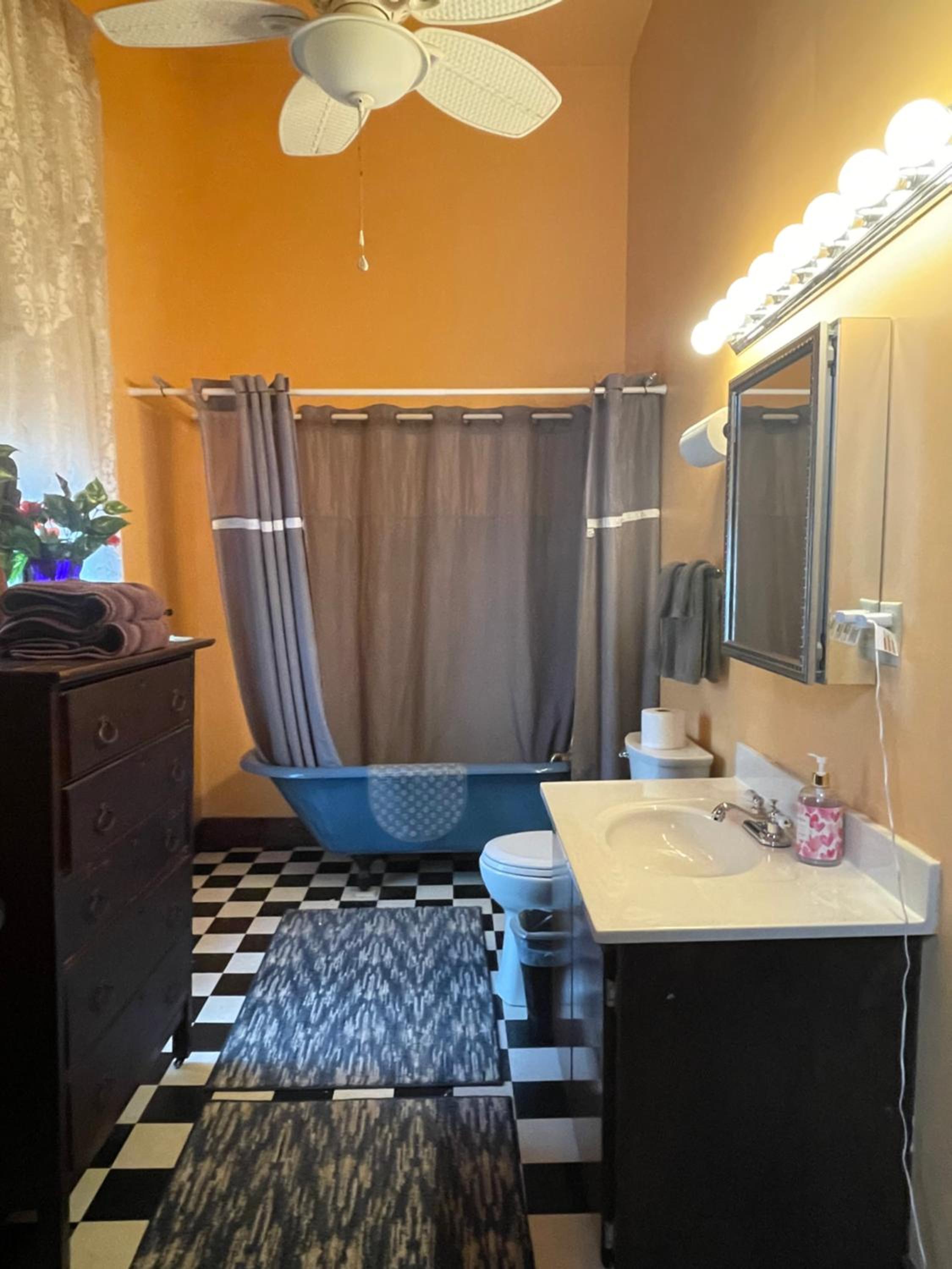 Grand Gables Inn