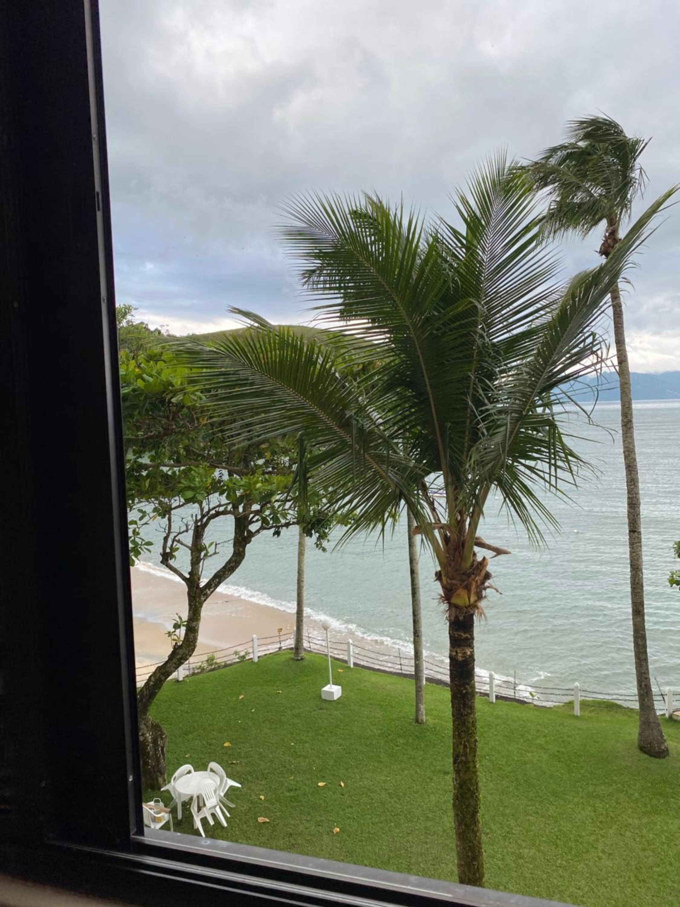 Apartamento Pé na Areia