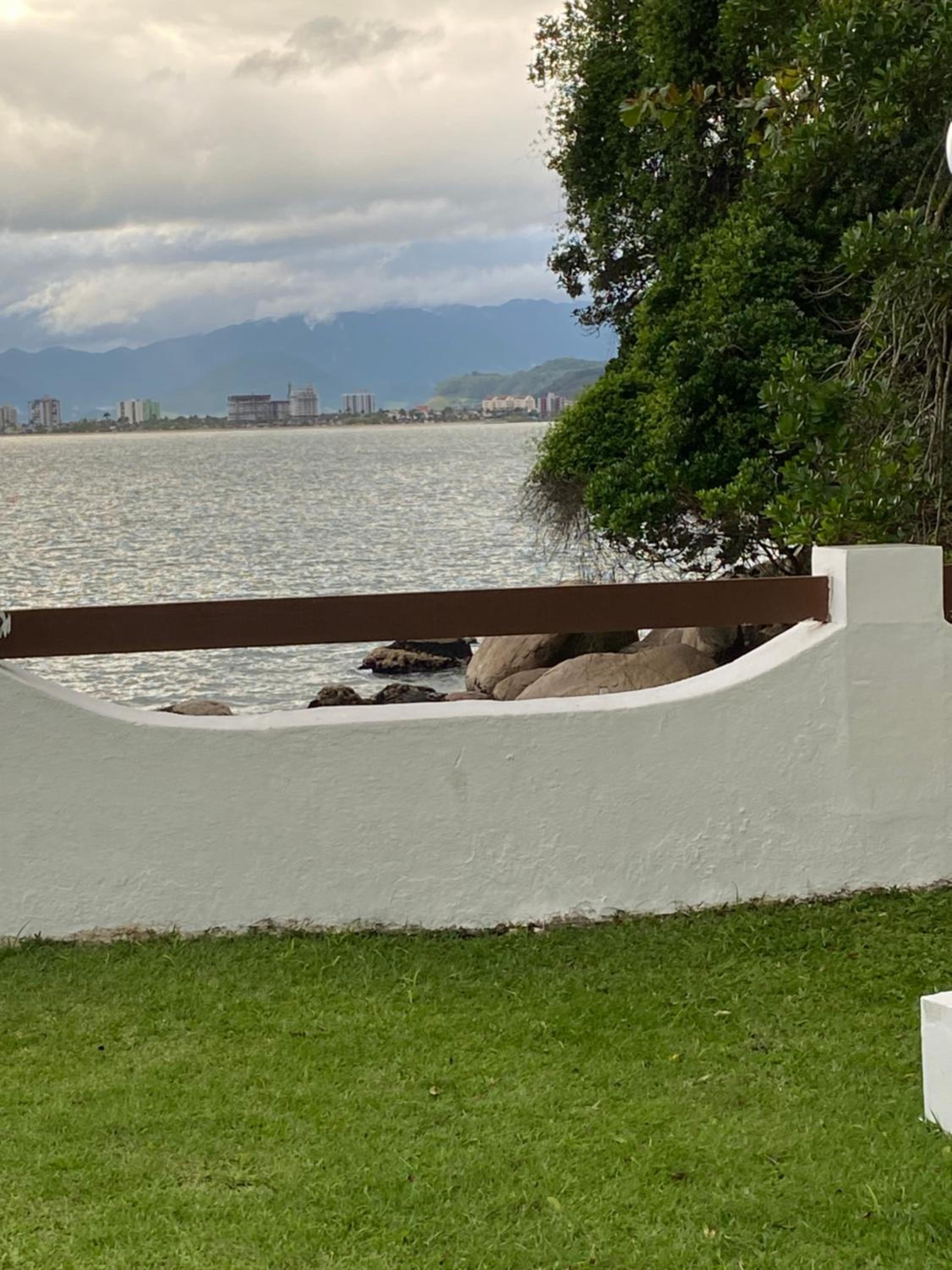 Apartamento Pé na Areia