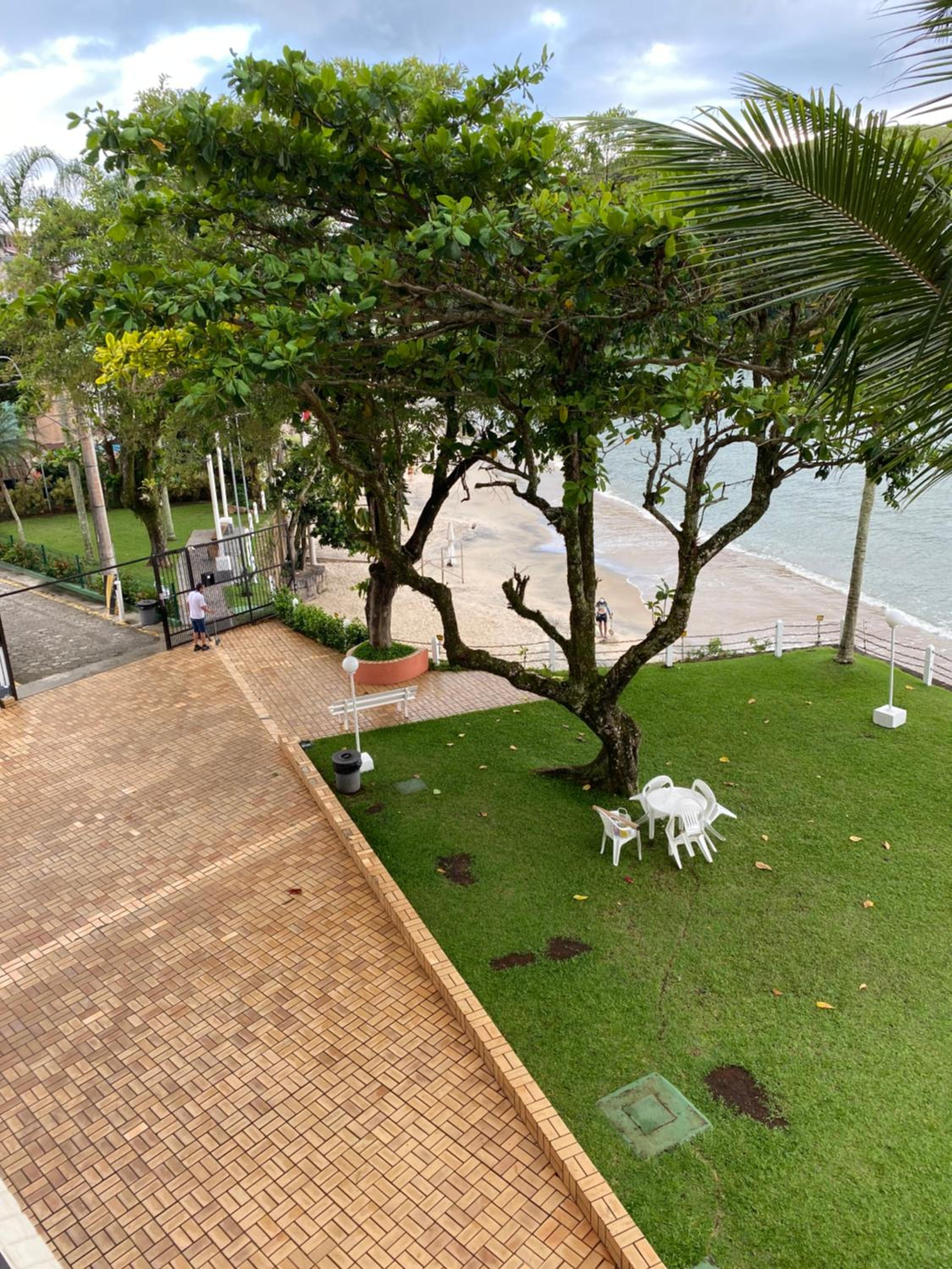 Apartamento Pé na Areia