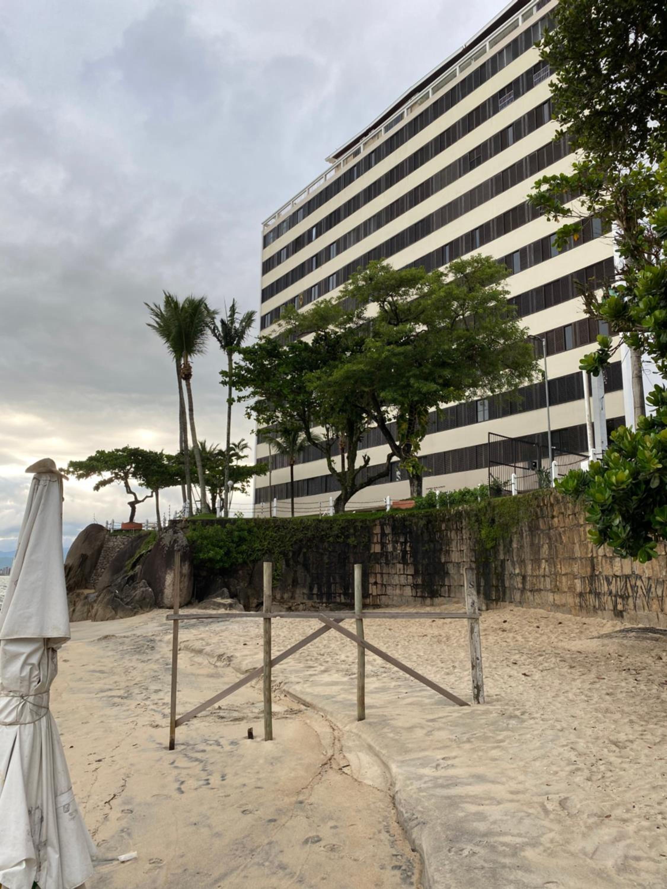 Apartamento Pé na Areia