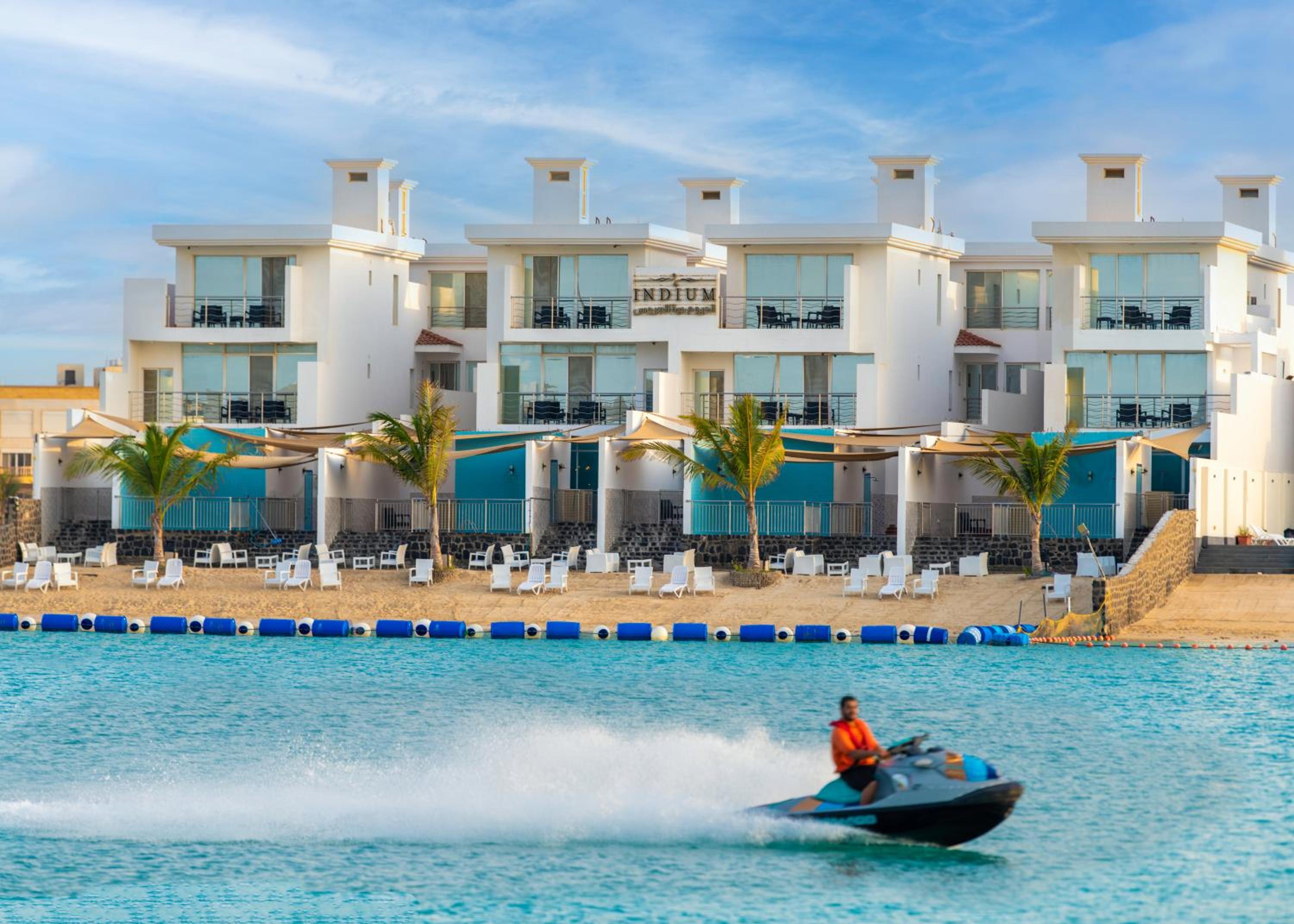 Hotel Indium Villas Durrat Al Arus for families only - Image 1