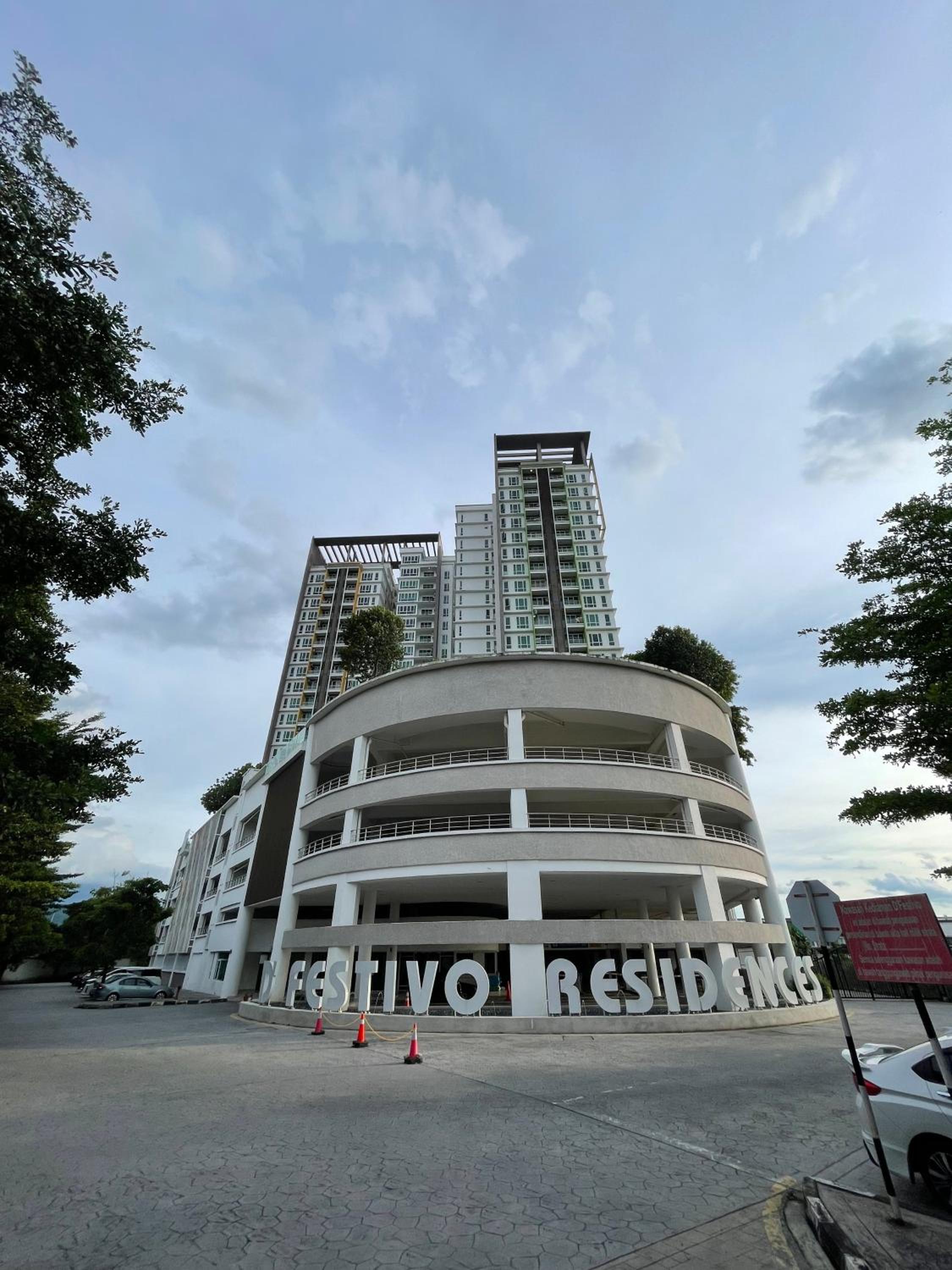 Budget 2 BR Condo at Ipoh Uptown