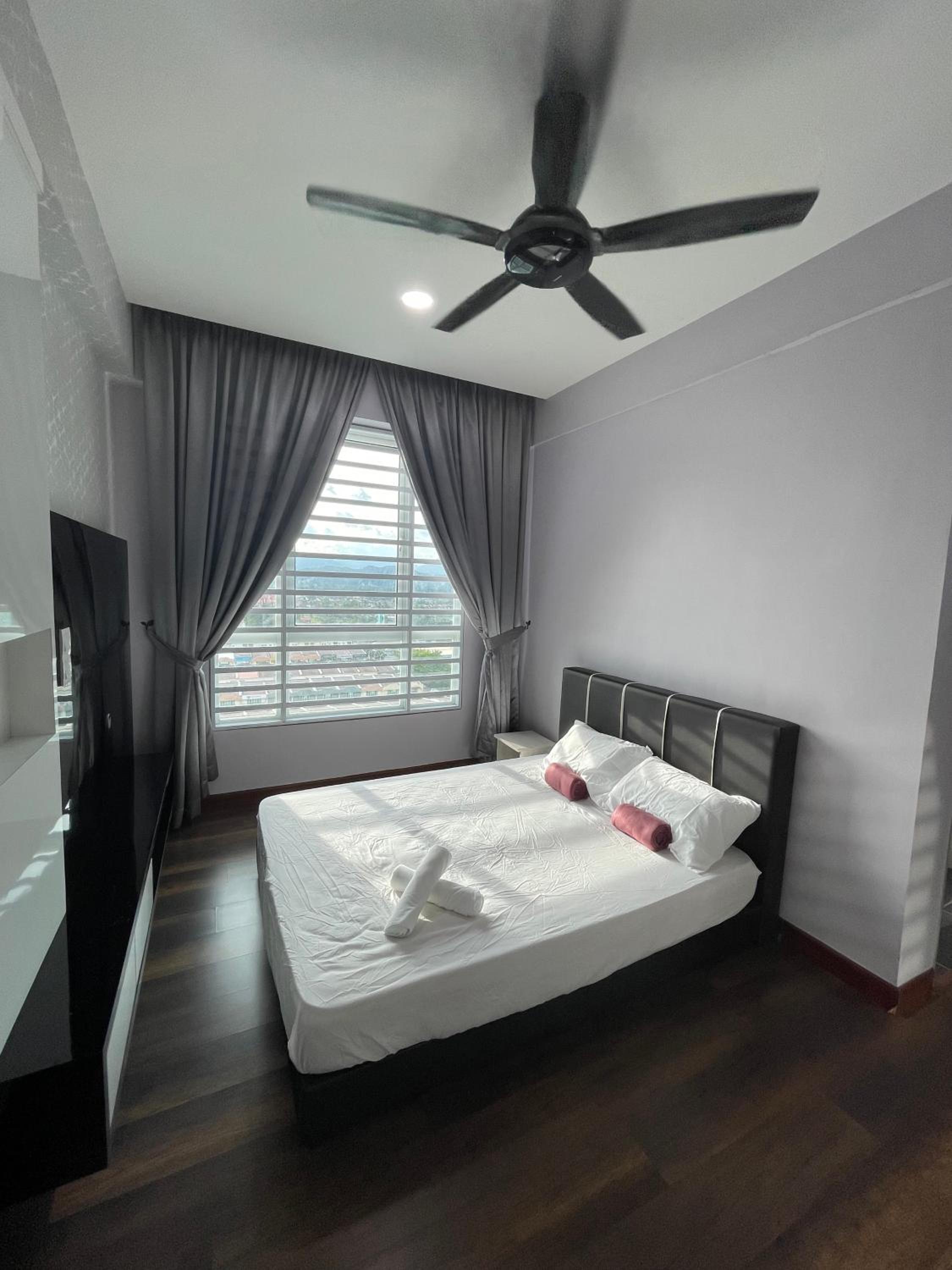 Budget 2 BR Condo at Ipoh Uptown photo 2