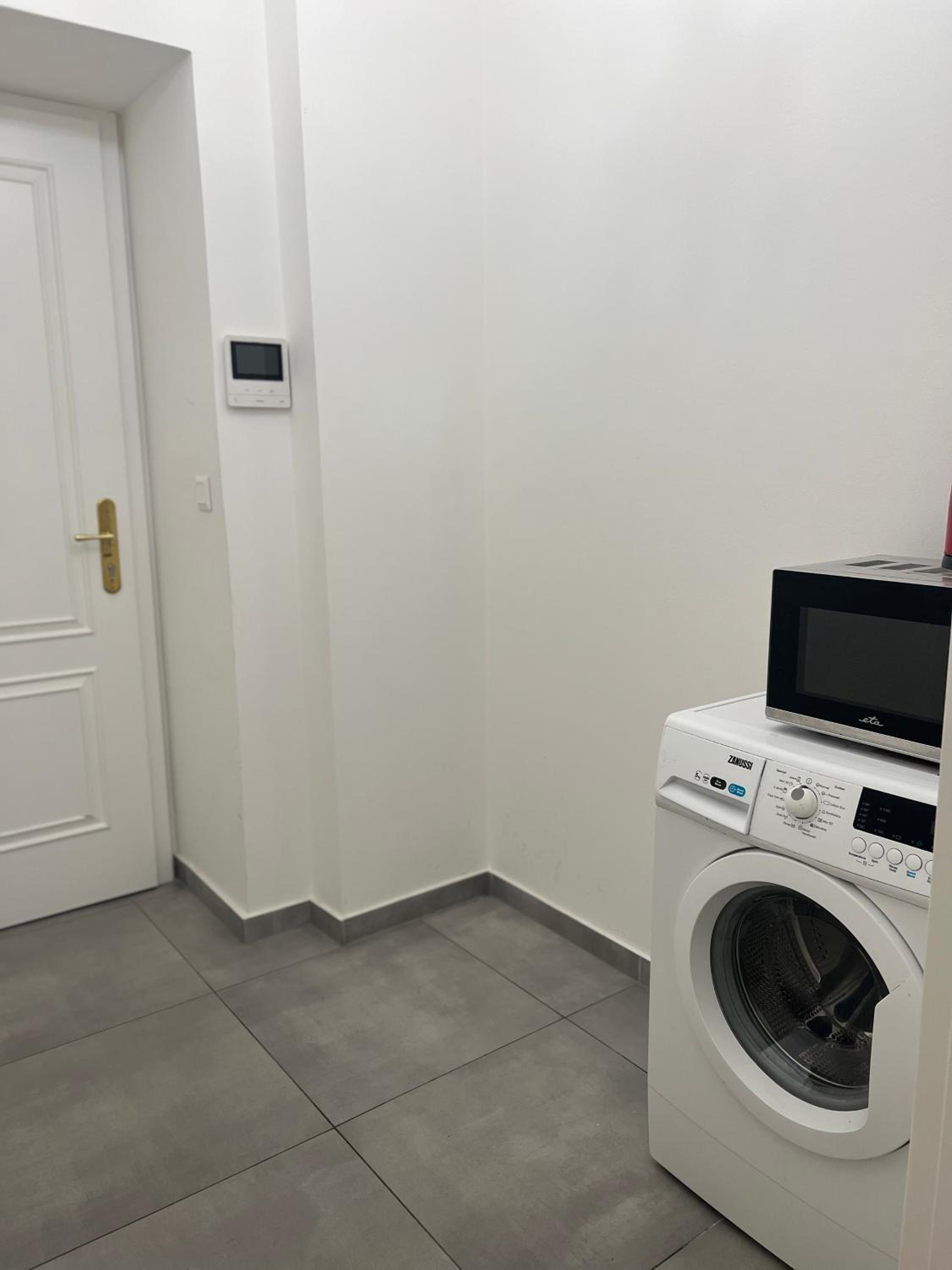 AngeloRoma Apartment in the center