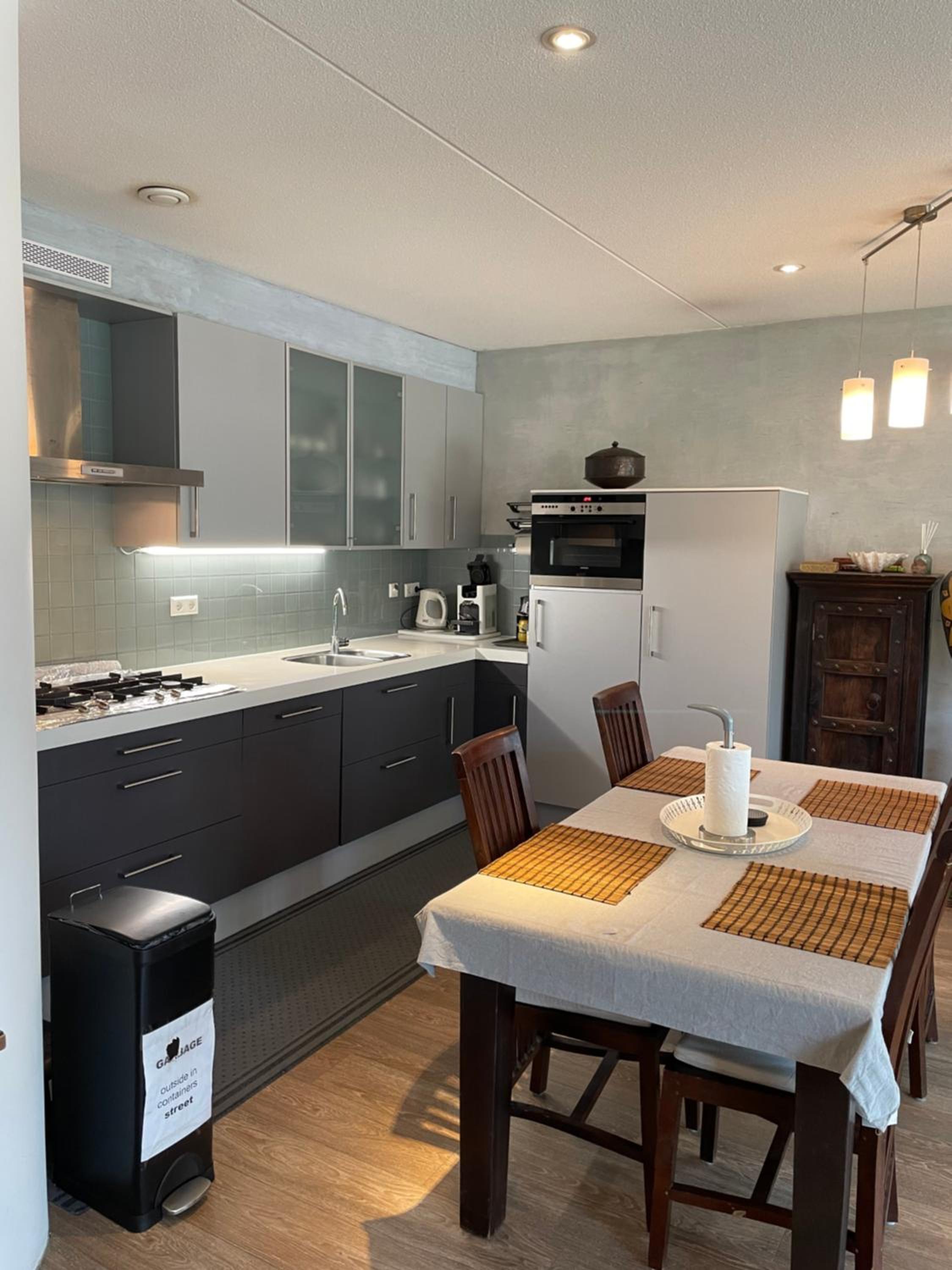 Lounge Park Apartment