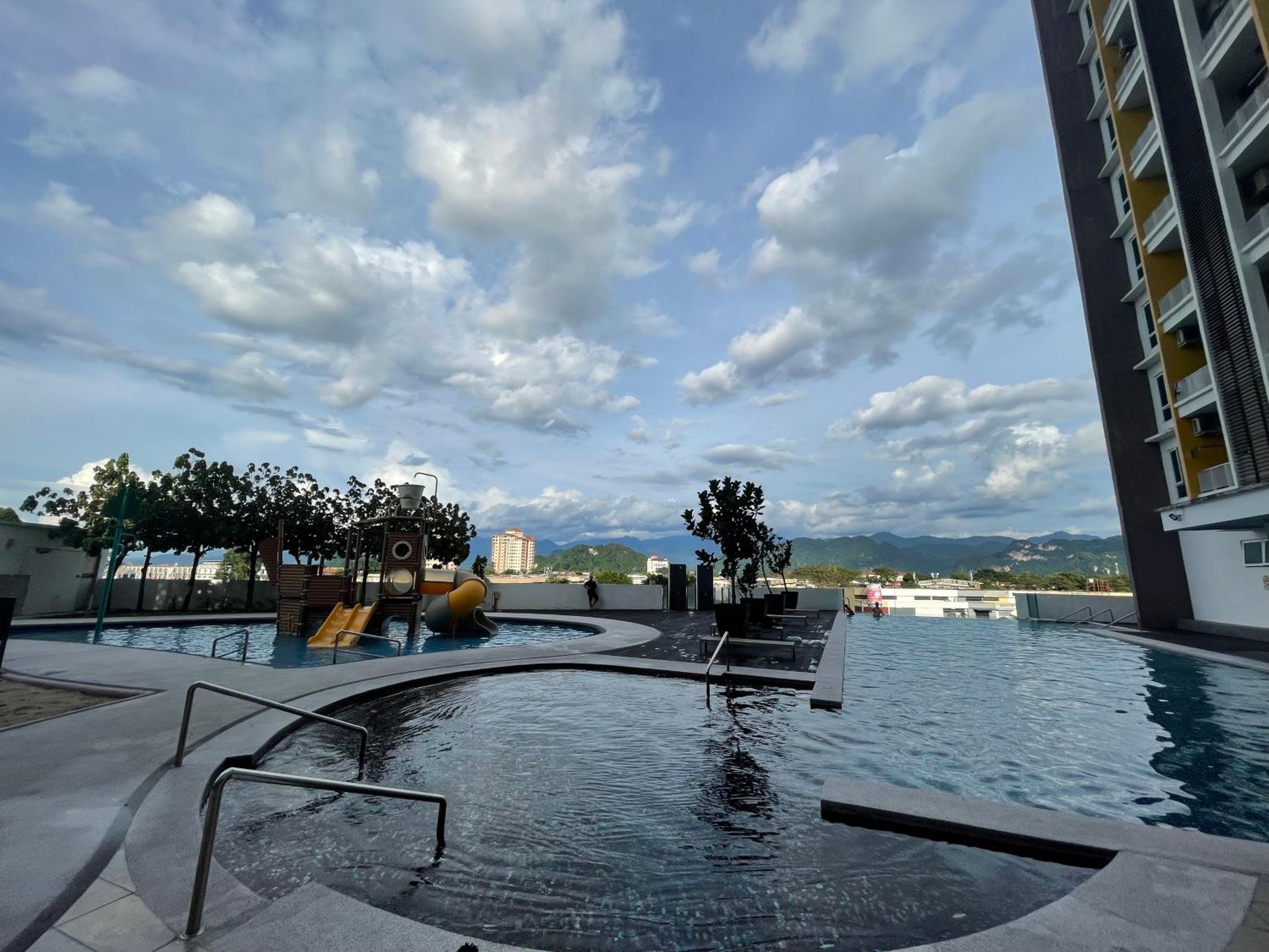 Spacious Family Staycation 3BR at Ipoh Uptown