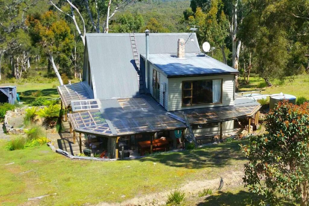 The Stone Cottage - Bruny Island