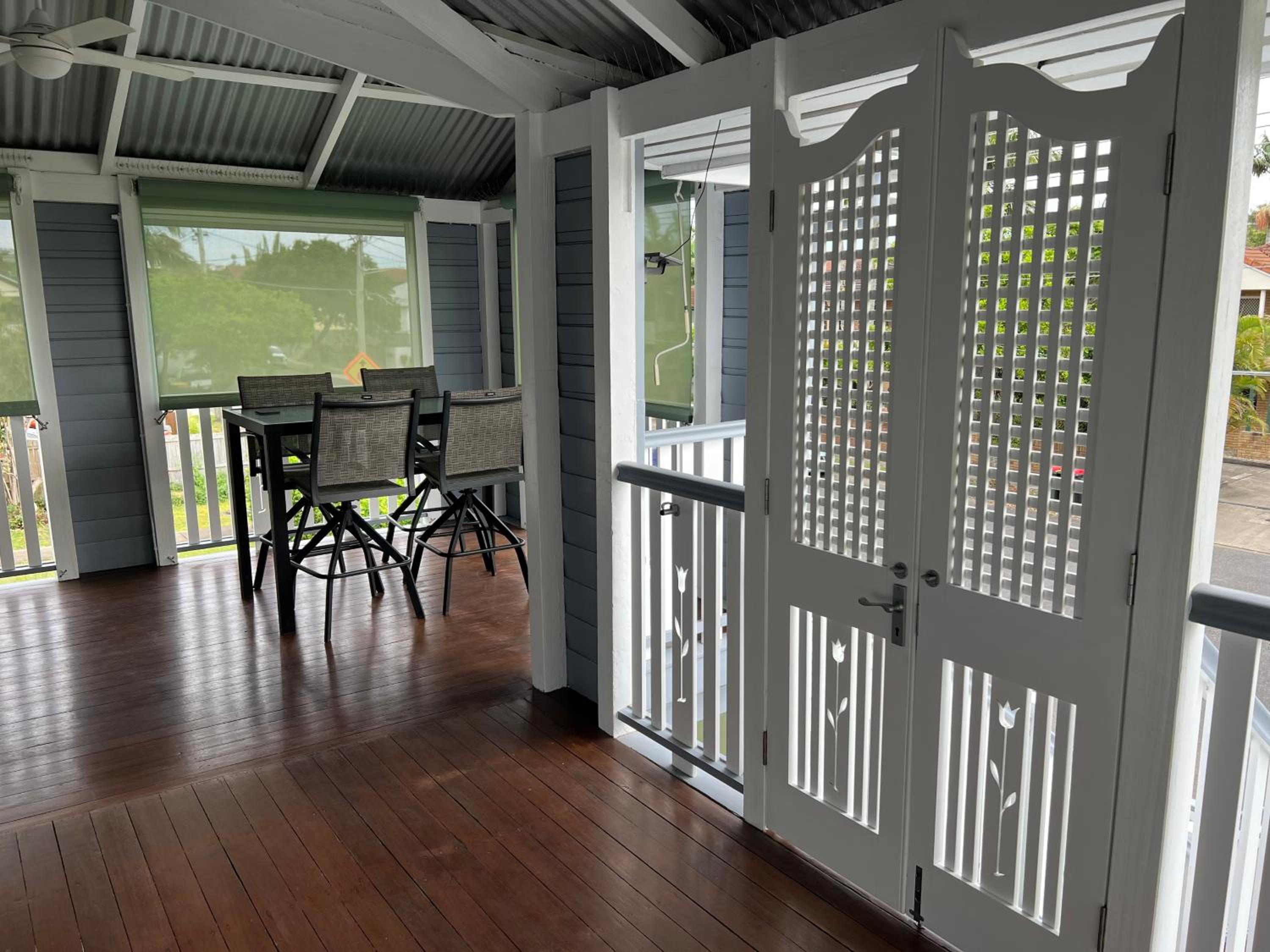 Brisbane Vacations - Old Queensland Charm Entire upper level - Property Image 9