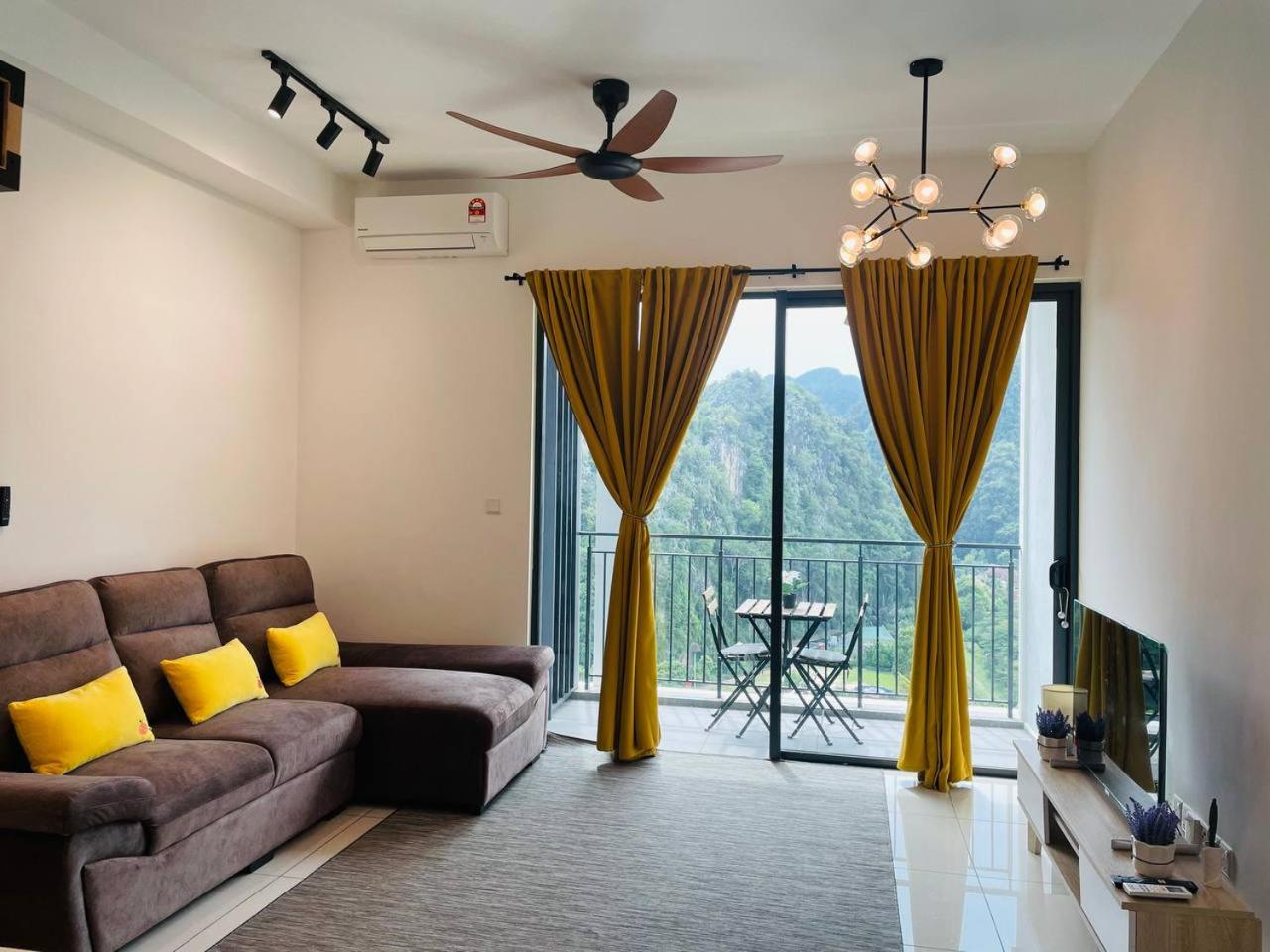 Sunway Onsen Suite Tambun Ipoh Mountain View photo 7