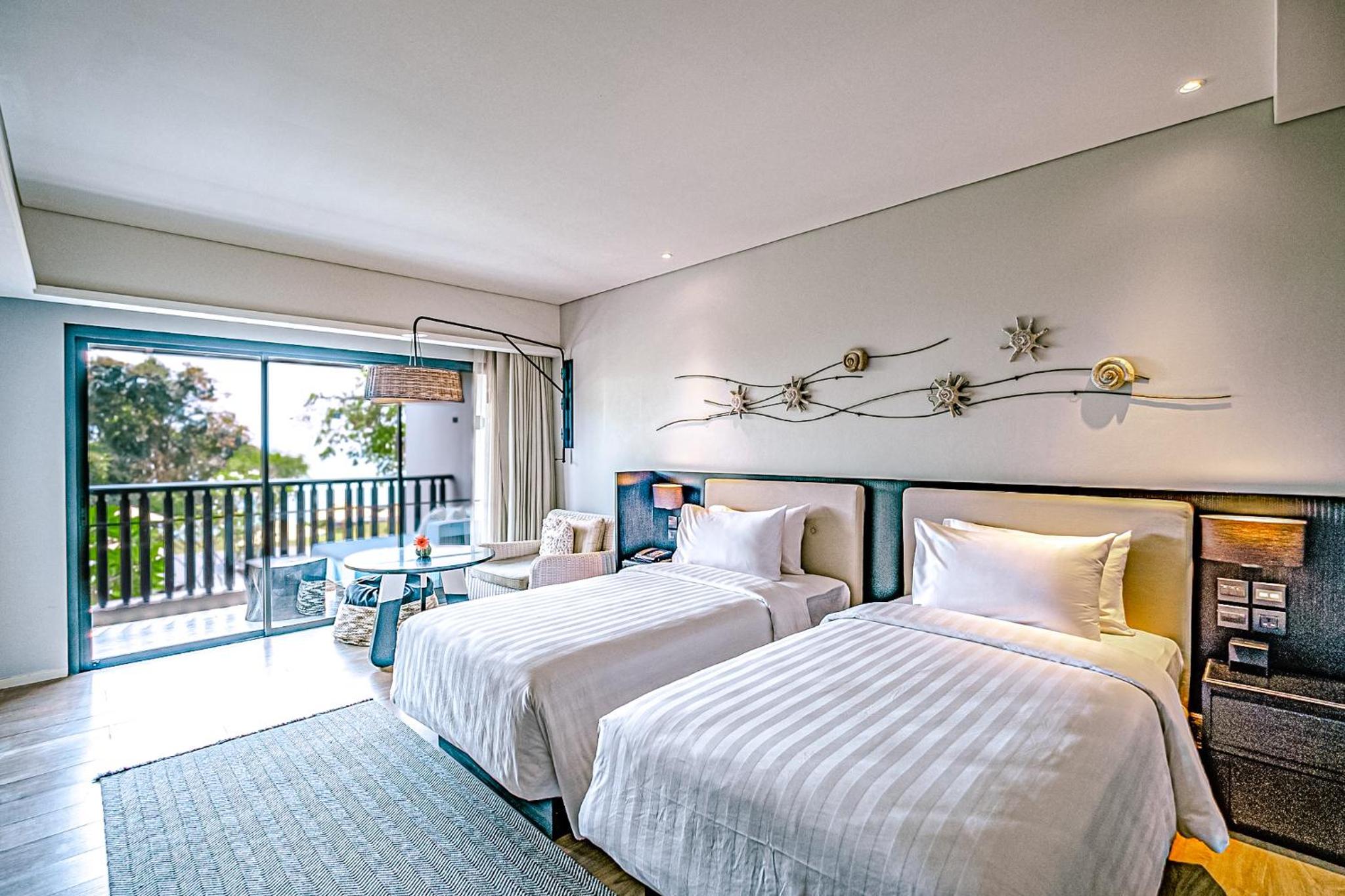 The ShellSea Krabi I Luxury Beach Front Resort & Pool Villa