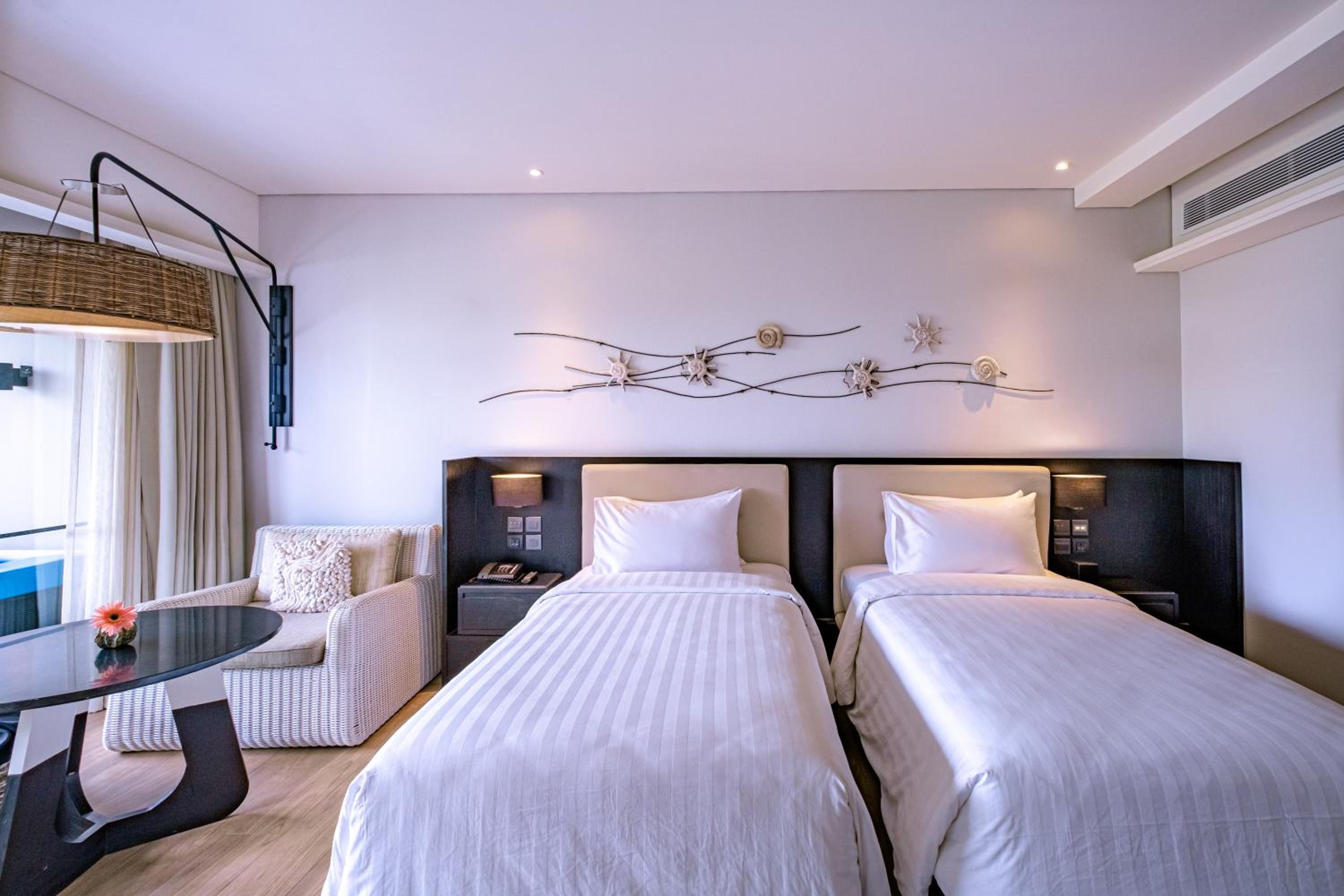The ShellSea Krabi I Luxury Beach Front Resort & Pool Villa