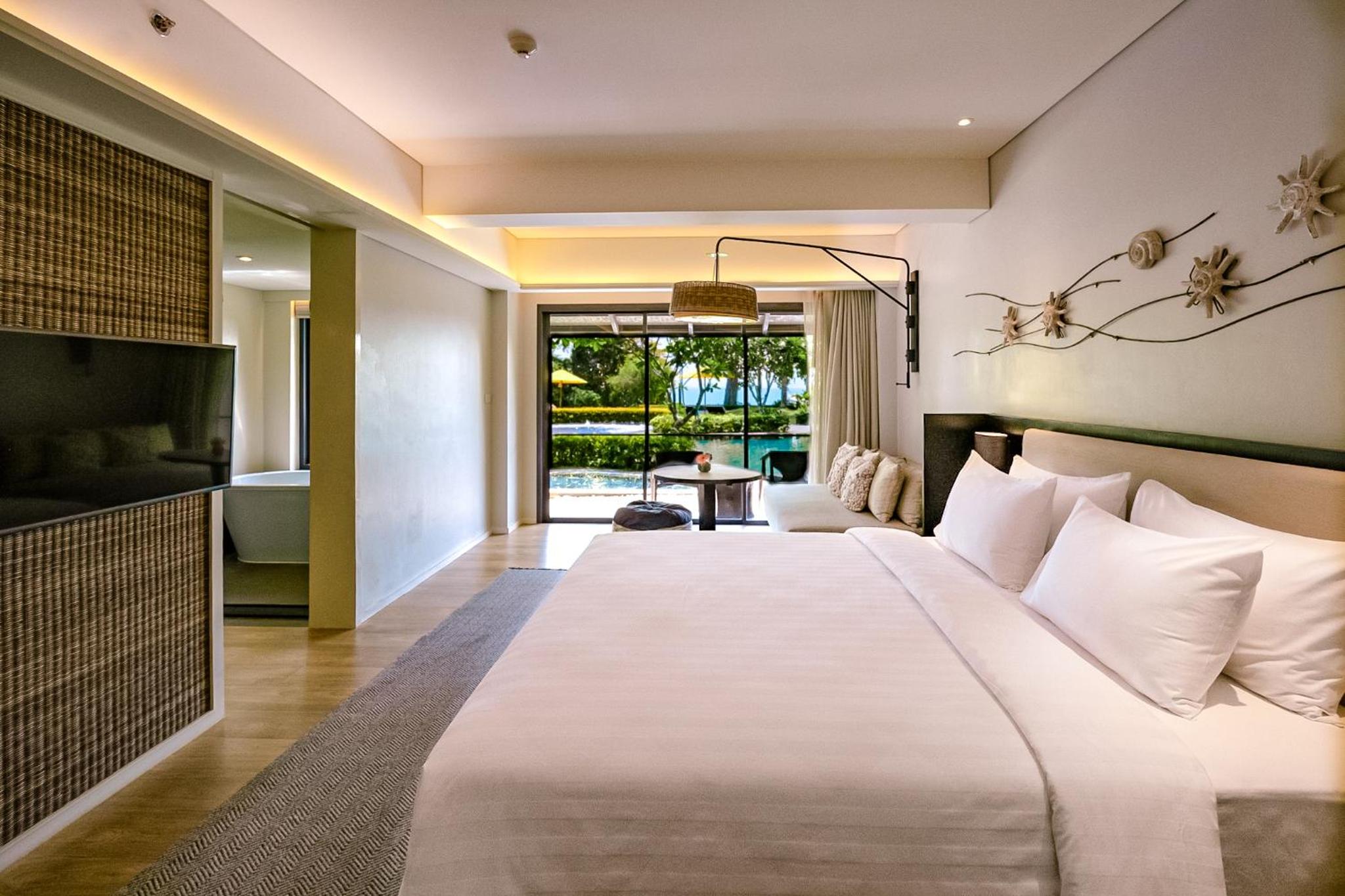 The ShellSea Krabi I Luxury Beach Front Resort & Pool Villa