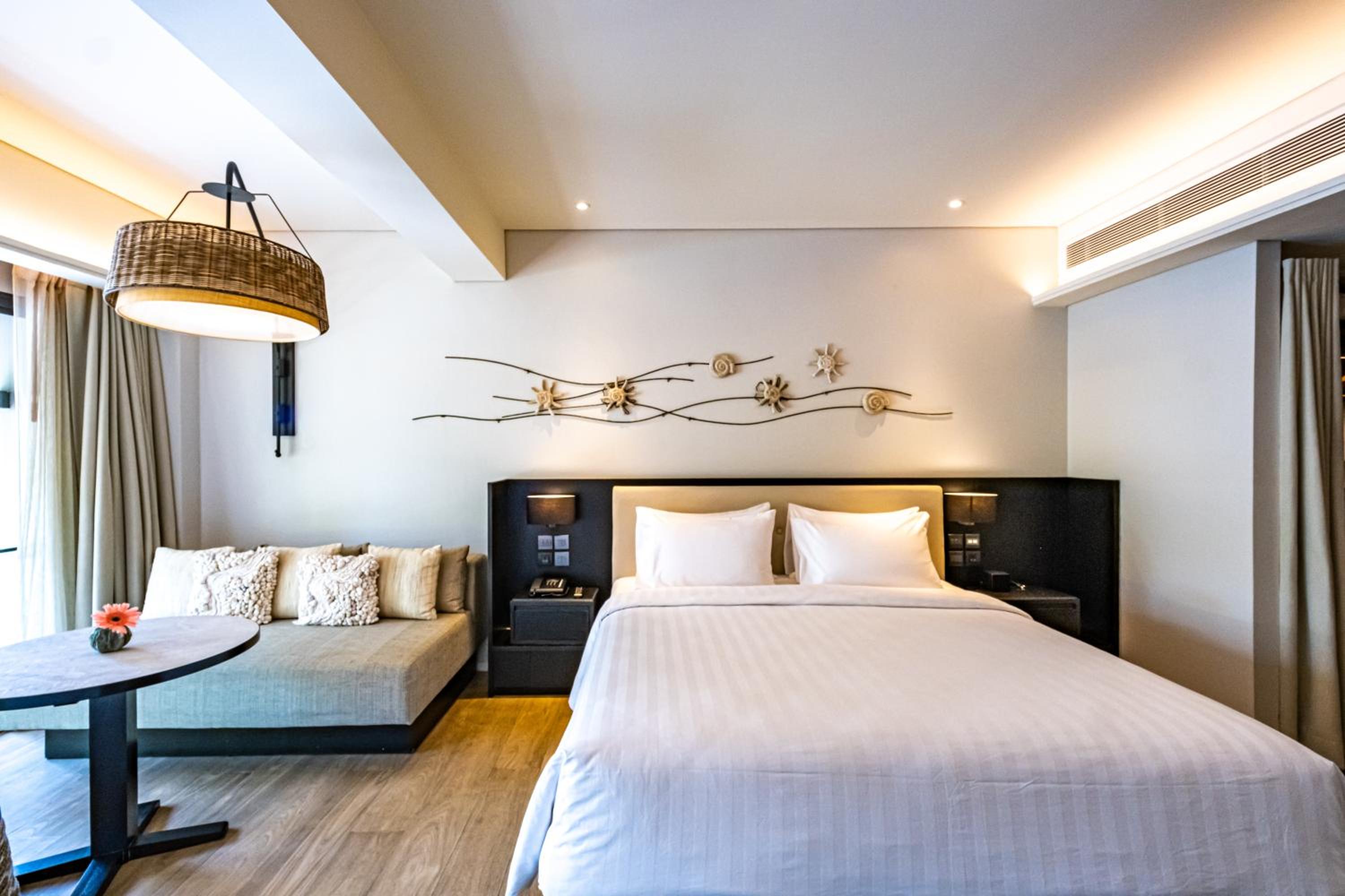 The ShellSea Krabi I Luxury Beach Front Resort & Pool Villa