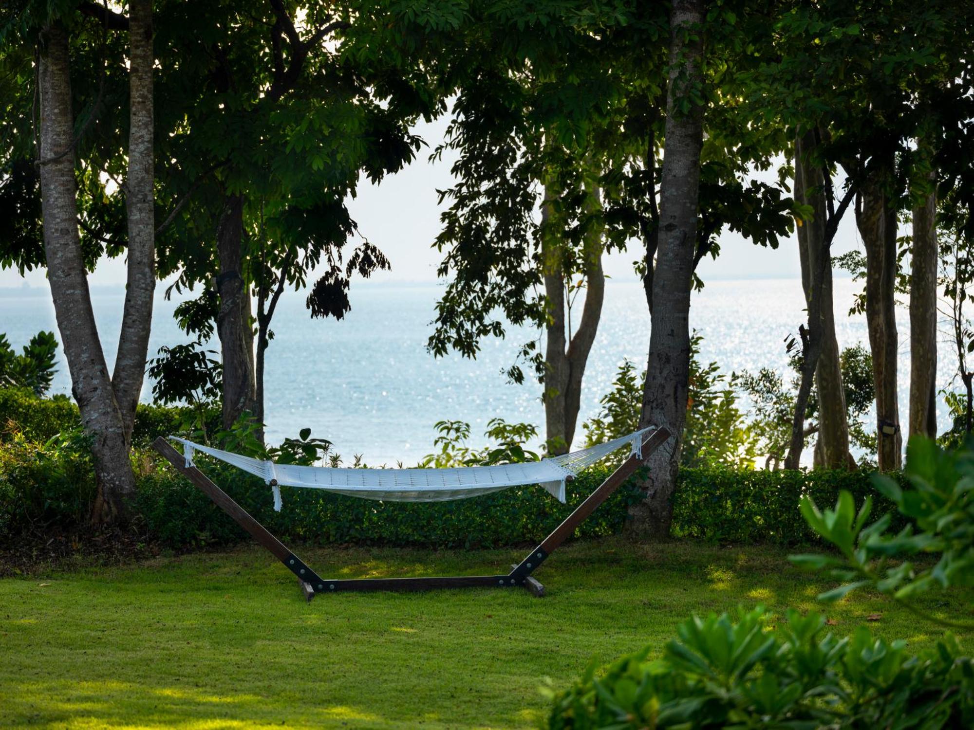 The ShellSea Krabi I Luxury Beach Front Resort & Pool Villa