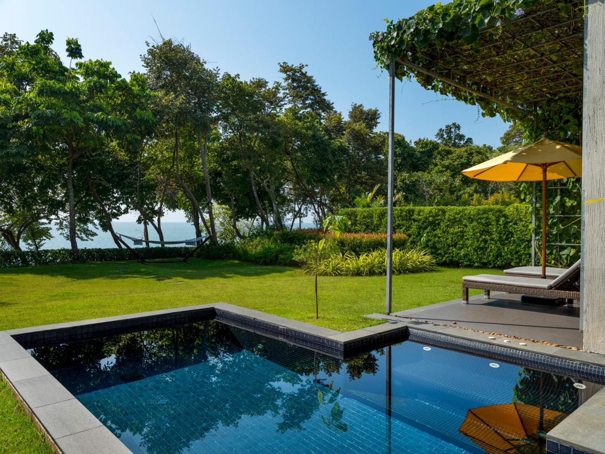 The ShellSea Krabi I Luxury Beach Front Resort & Pool Villa