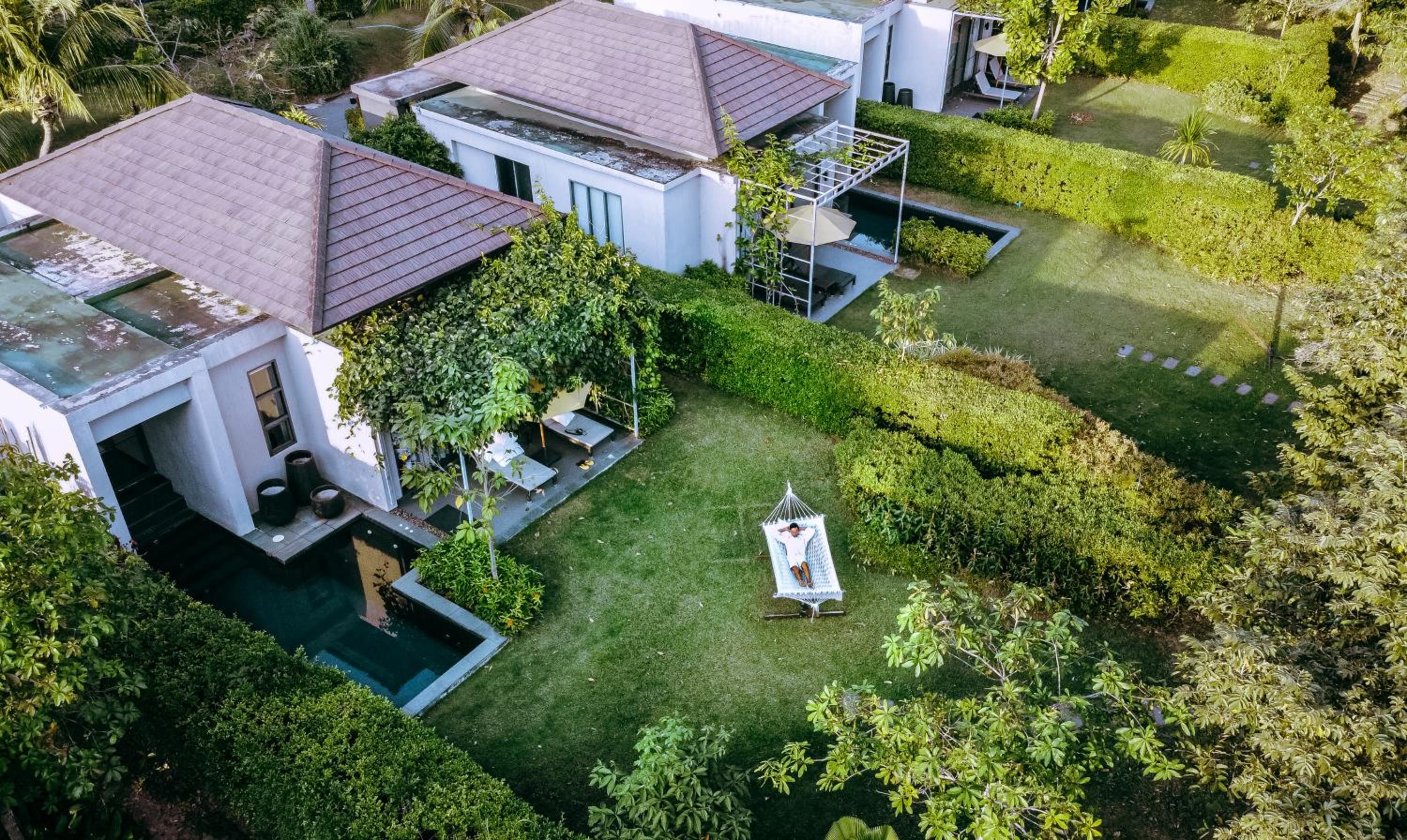 The ShellSea Krabi I Luxury Beach Front Resort & Pool Villa