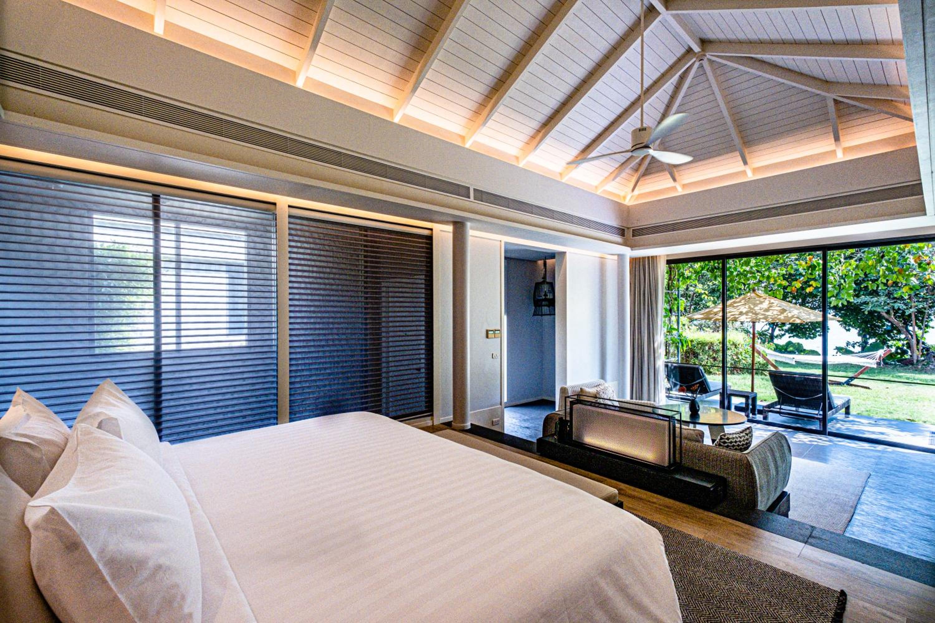 The ShellSea Krabi I Luxury Beach Front Resort & Pool Villa